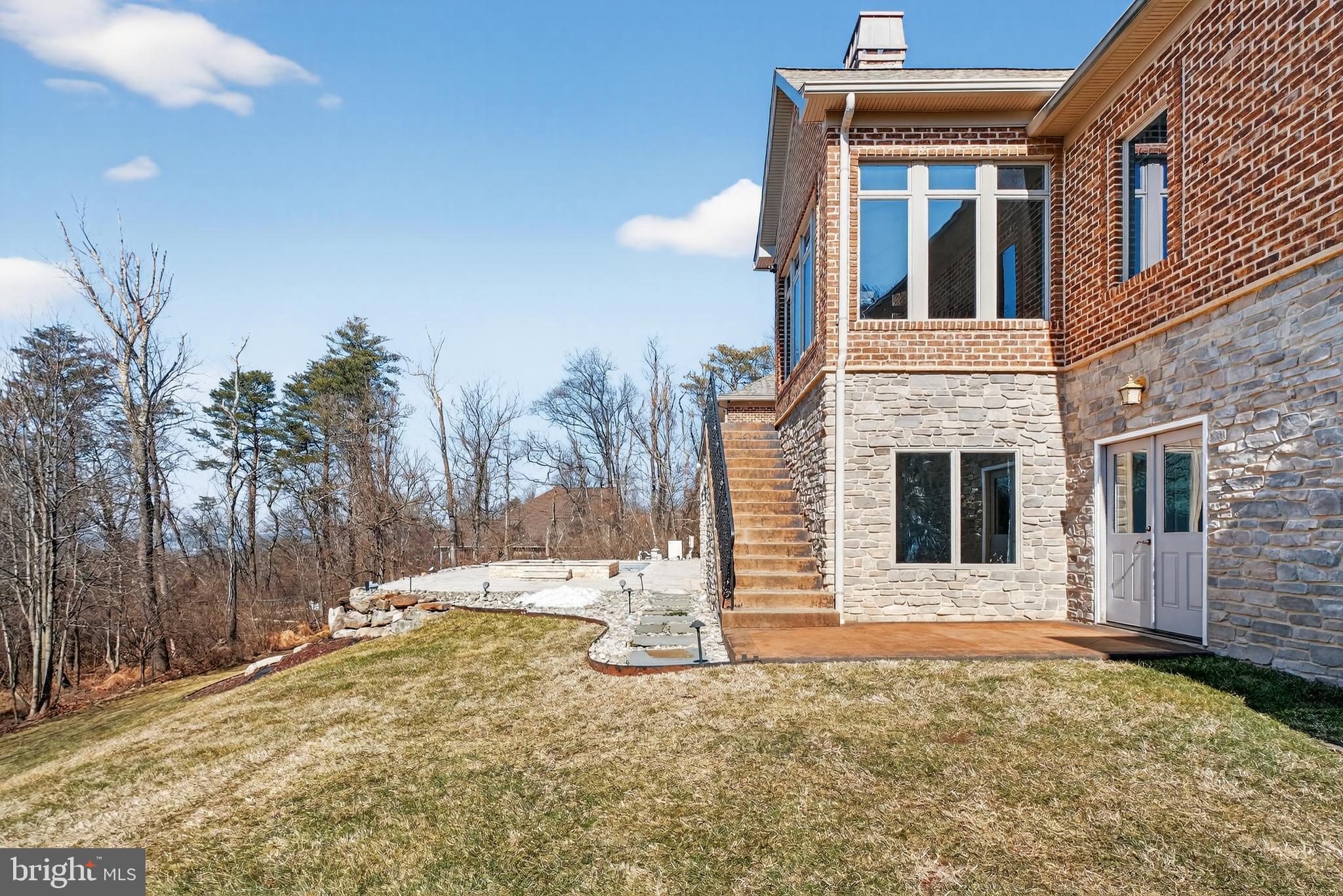 BRADDOCK HEIGHTS - Residential