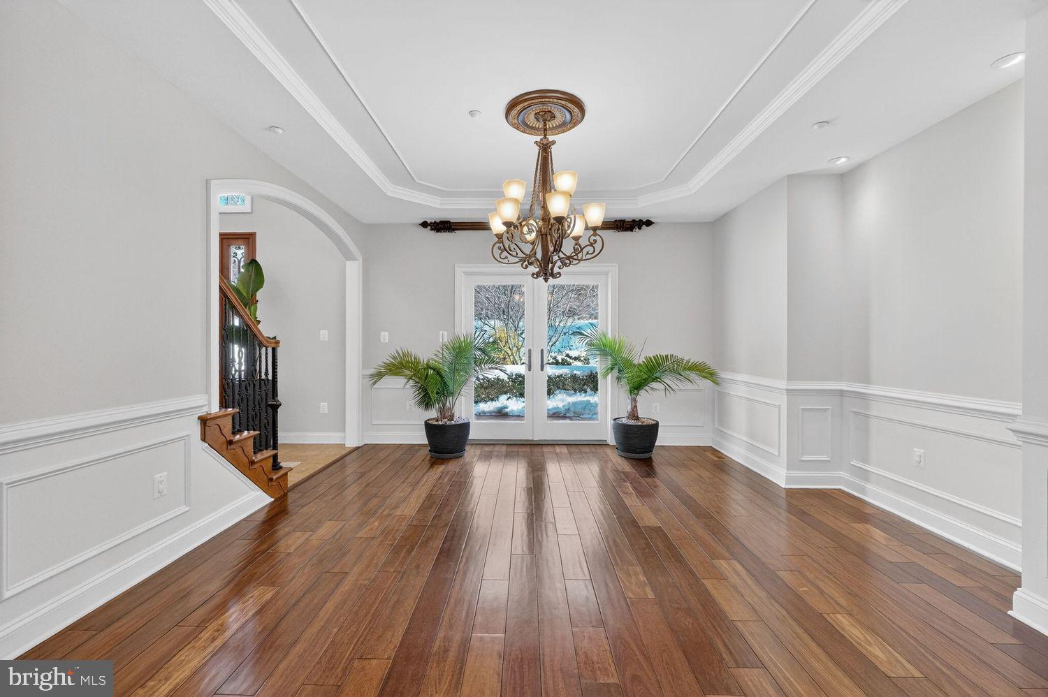 BRADDOCK HEIGHTS - Residential