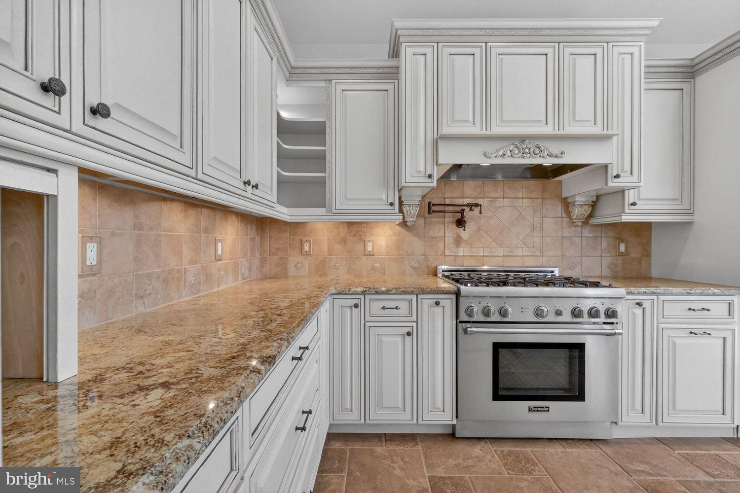 BRADDOCK HEIGHTS - Residential