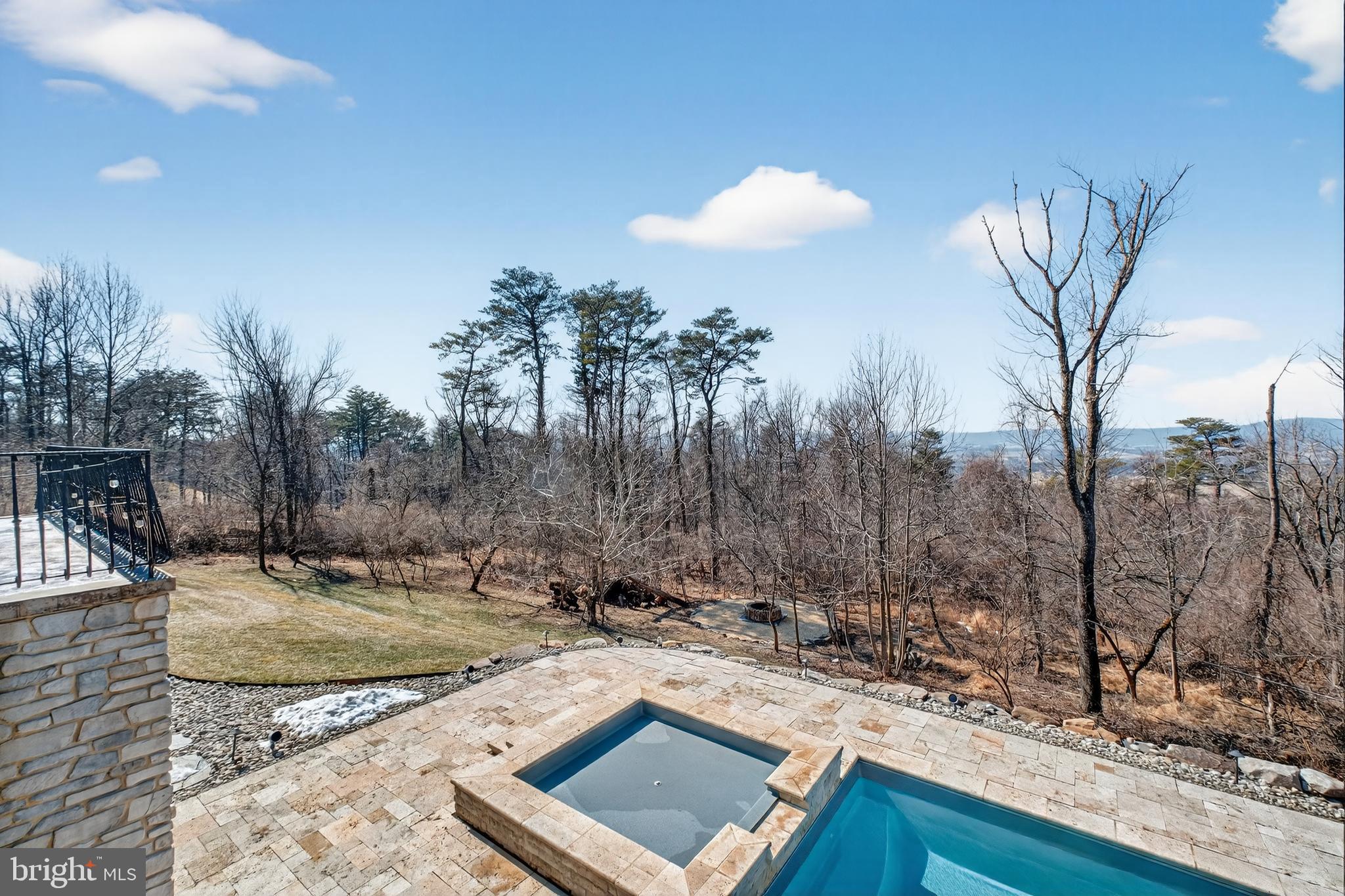 BRADDOCK HEIGHTS - Residential