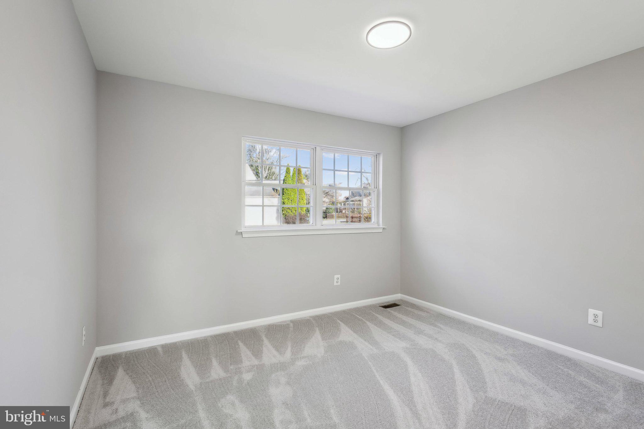 STAFFORD LAKES VILLAGE - Residential