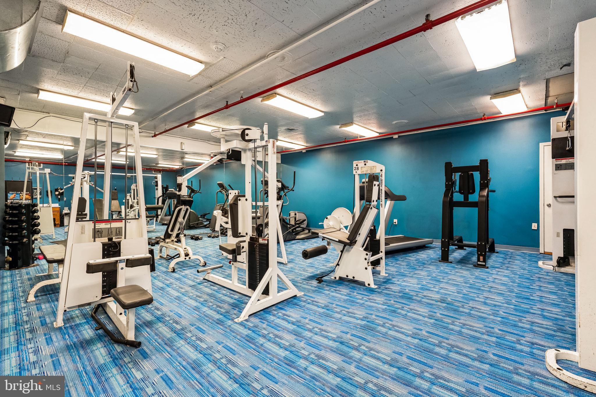 AVENUE OF THE ARTS - Residential Lease