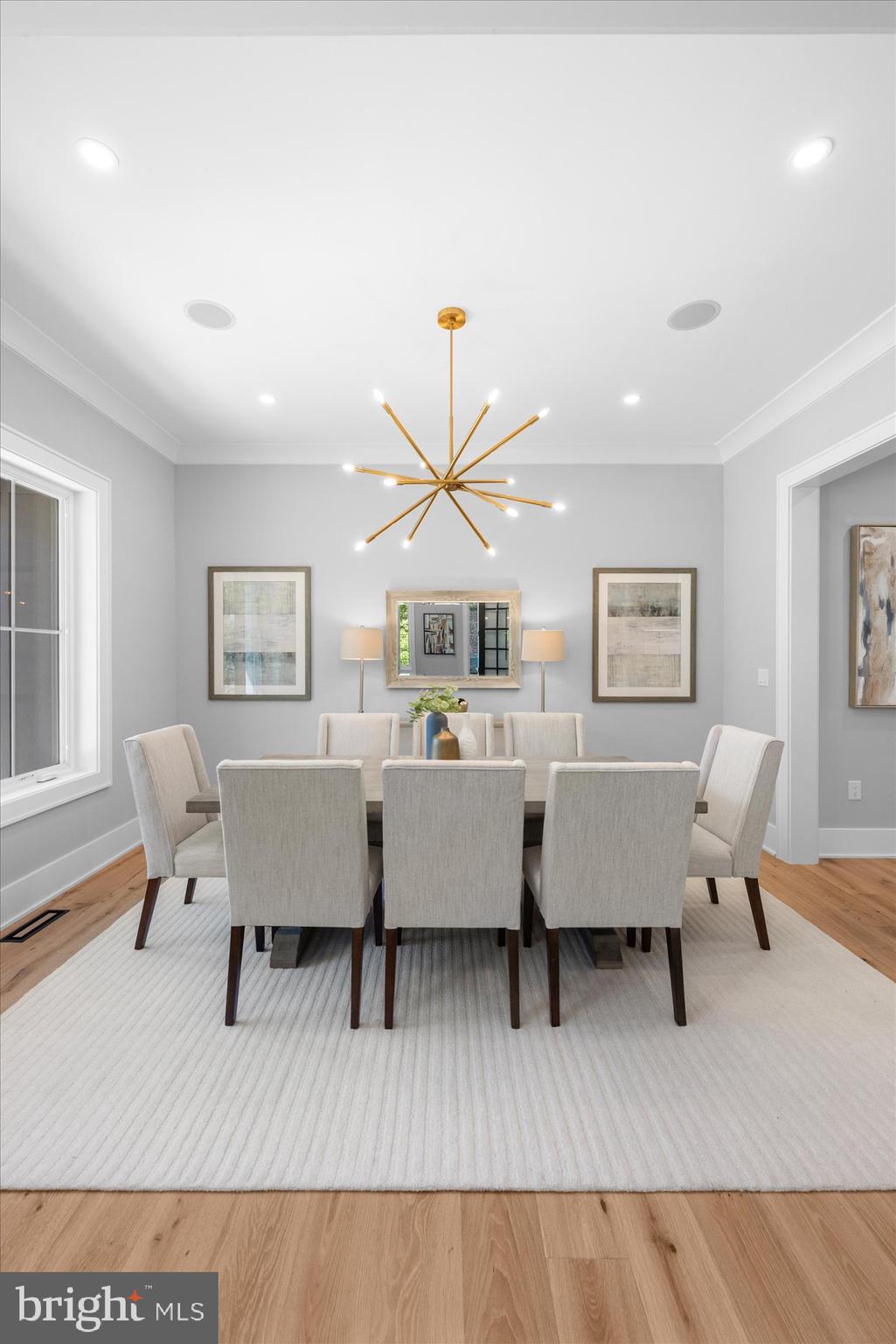 ADDISON HEIGHTS - Residential