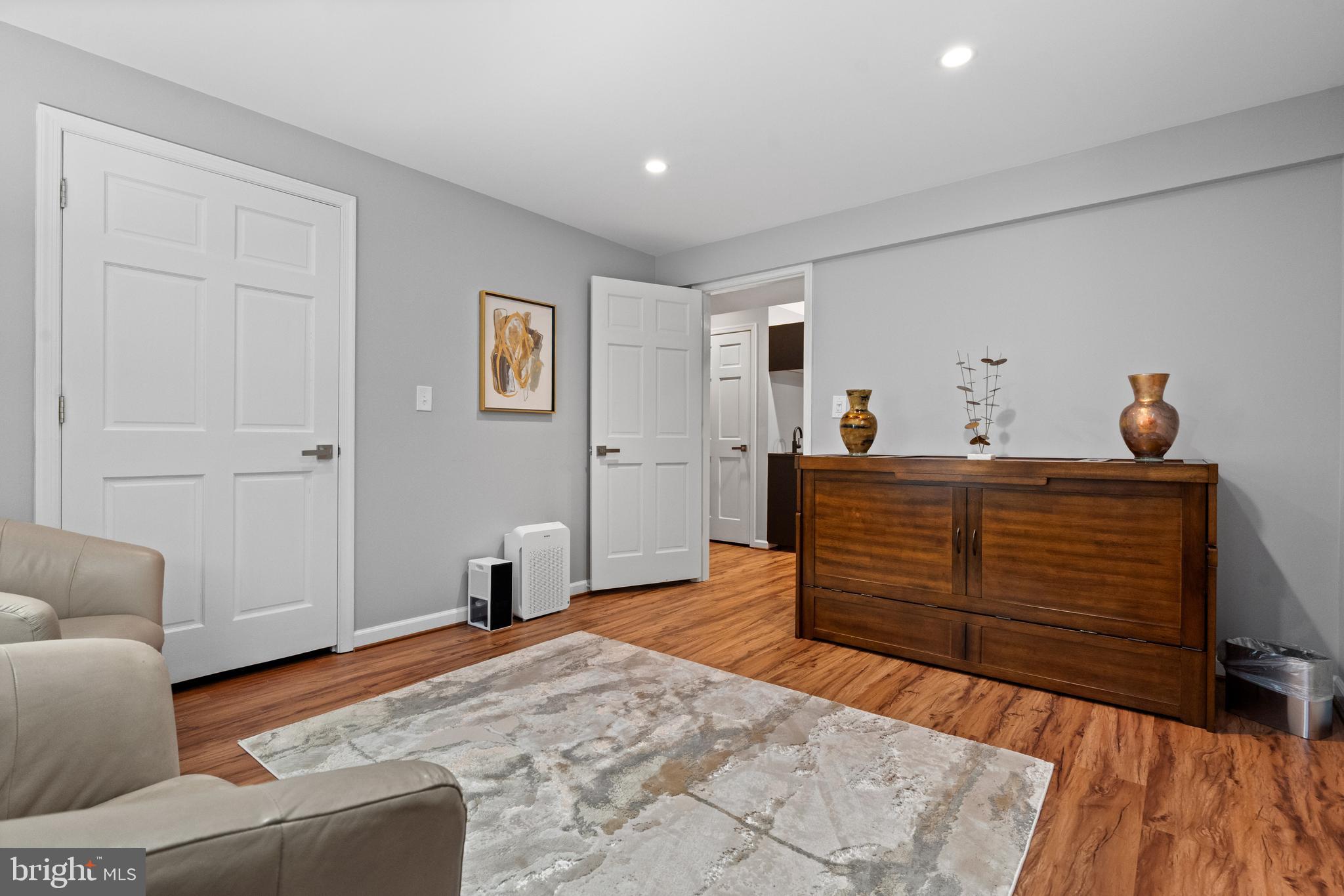 WESTFORD - Residential