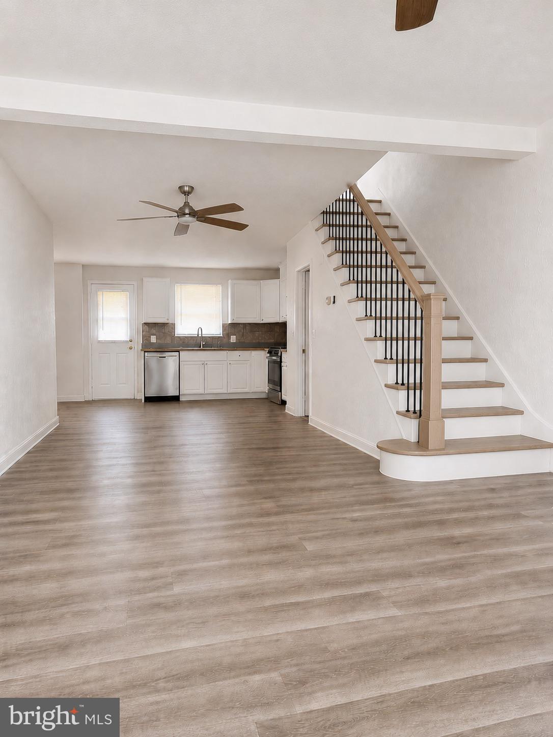 PASSYUNK SQUARE - Residential