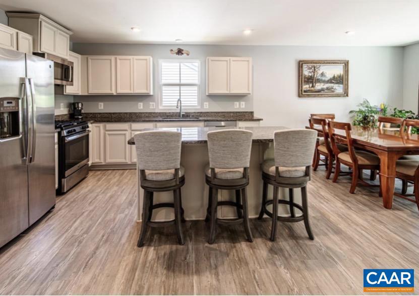 VILLAGE OAKS - Residential