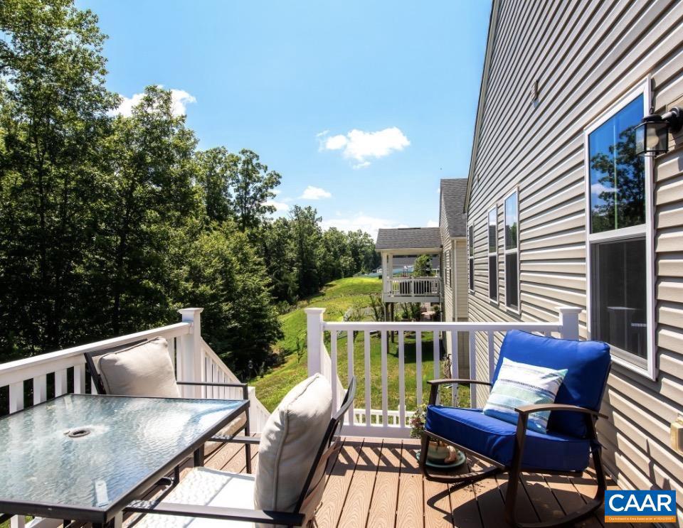 VILLAGE OAKS - Residential