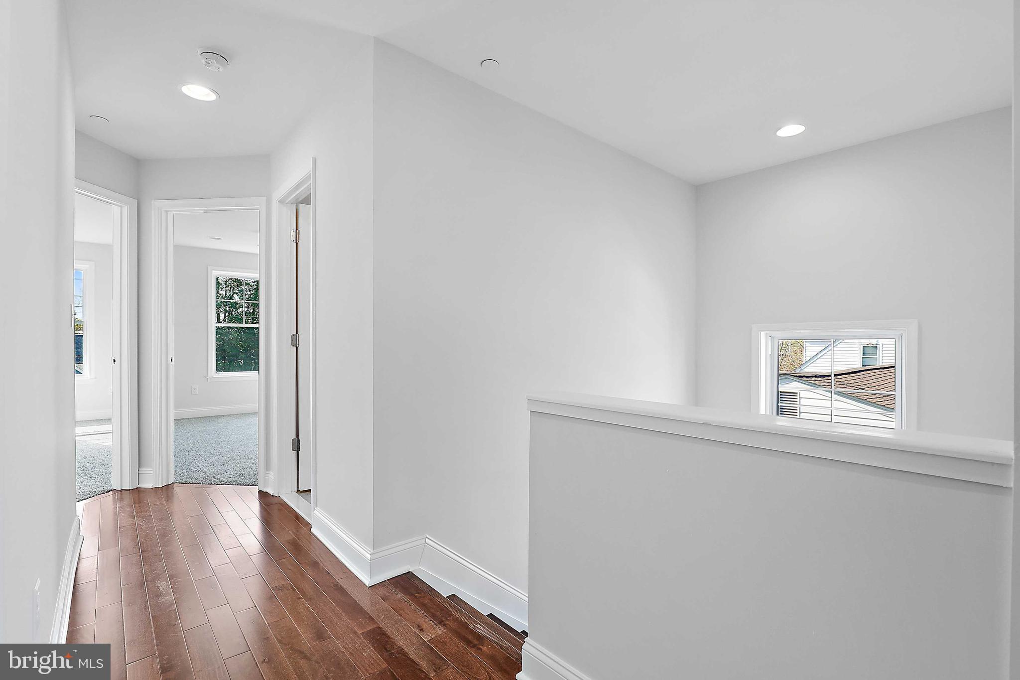 RIVIERA BEACH - Residential