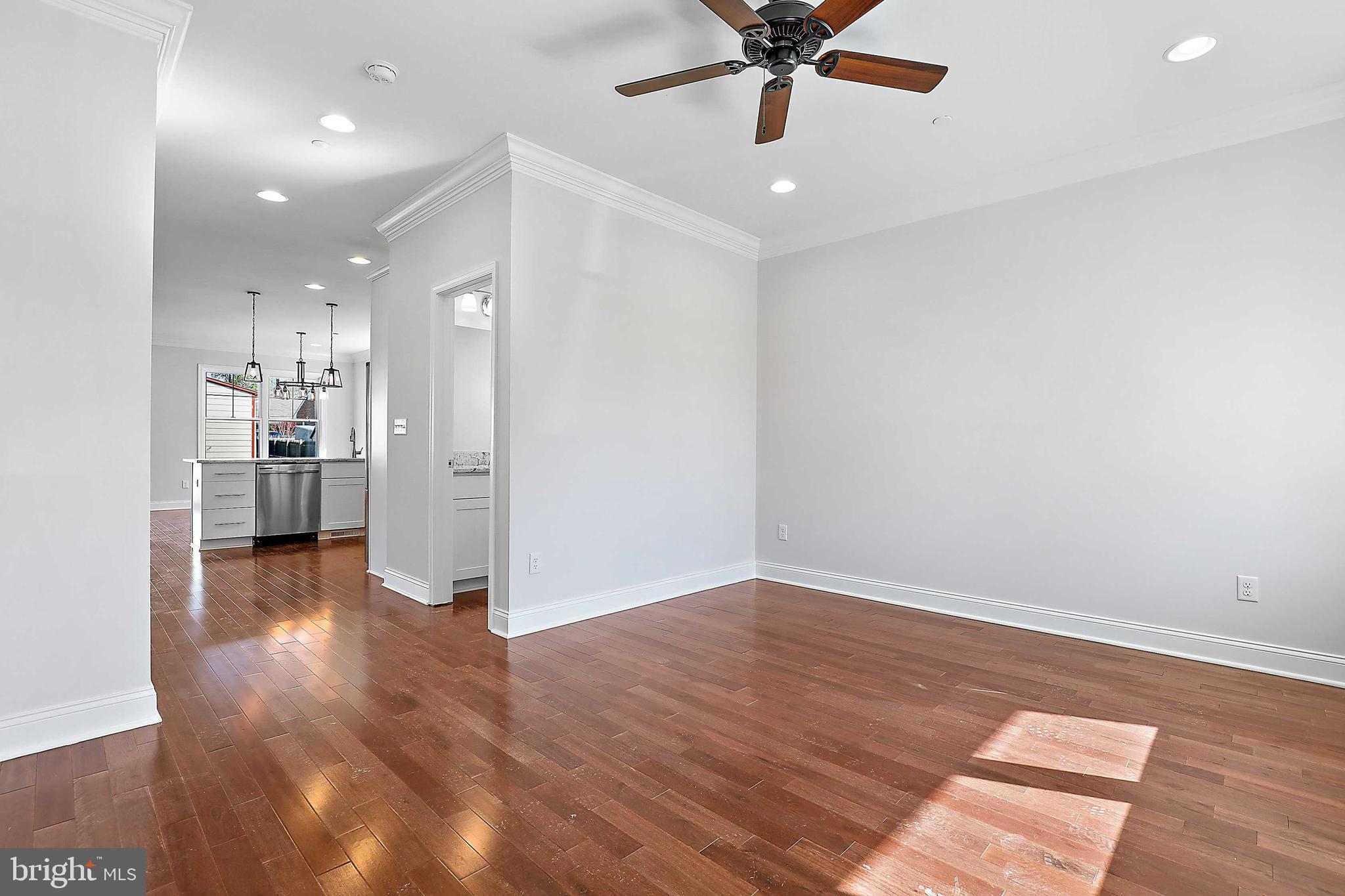 RIVIERA BEACH - Residential