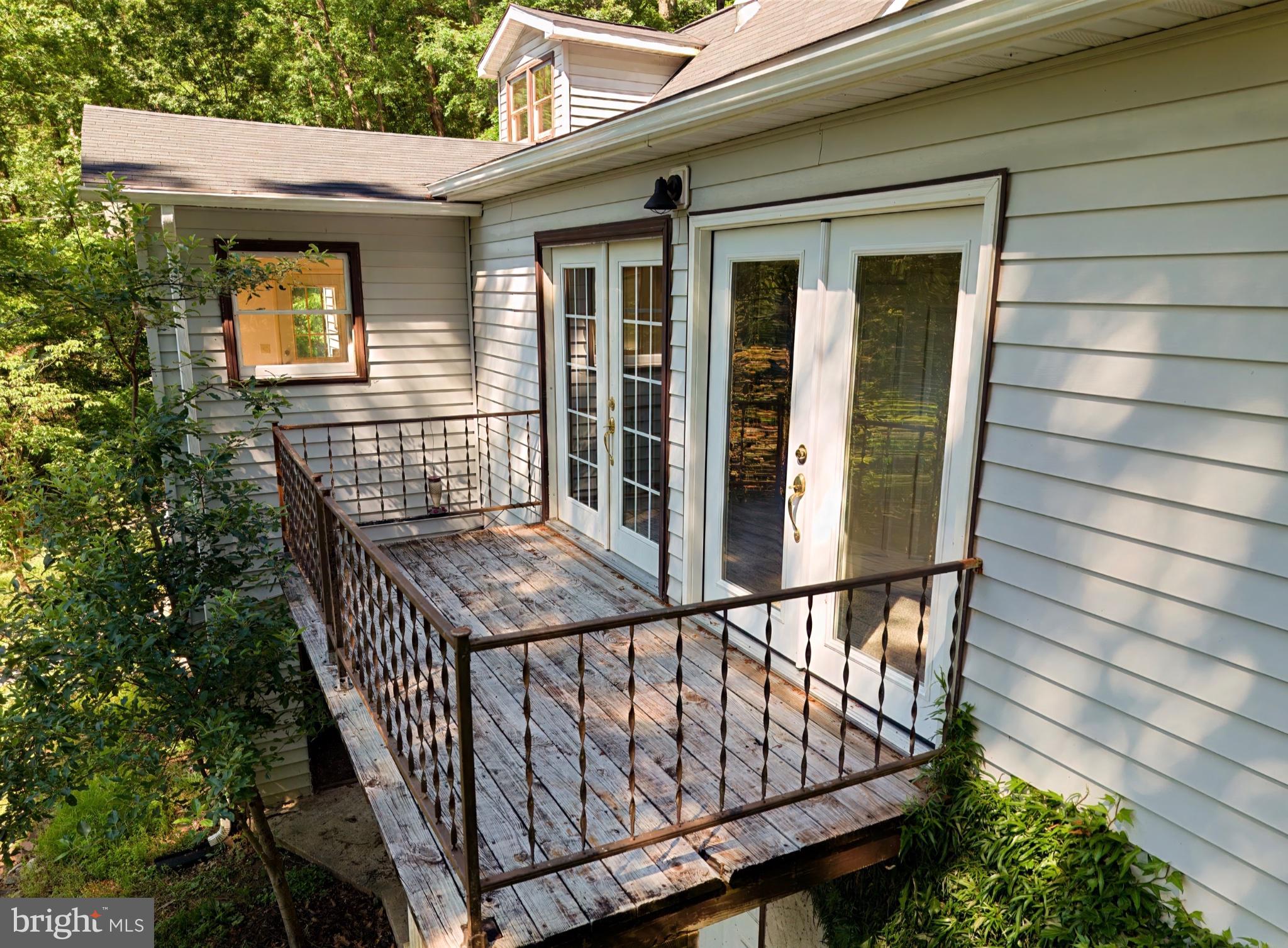 SOUTH POTOMAC FOREST - Residential