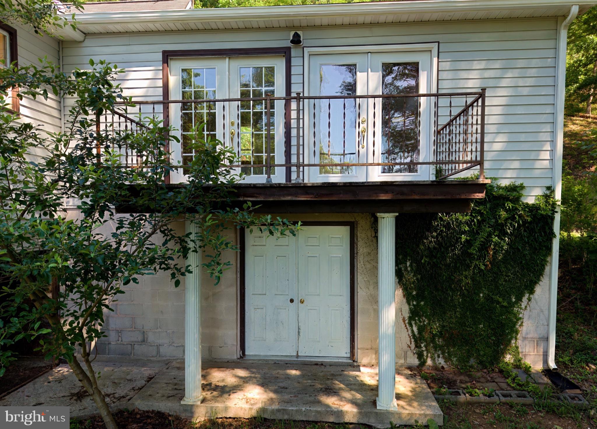 SOUTH POTOMAC FOREST - Residential