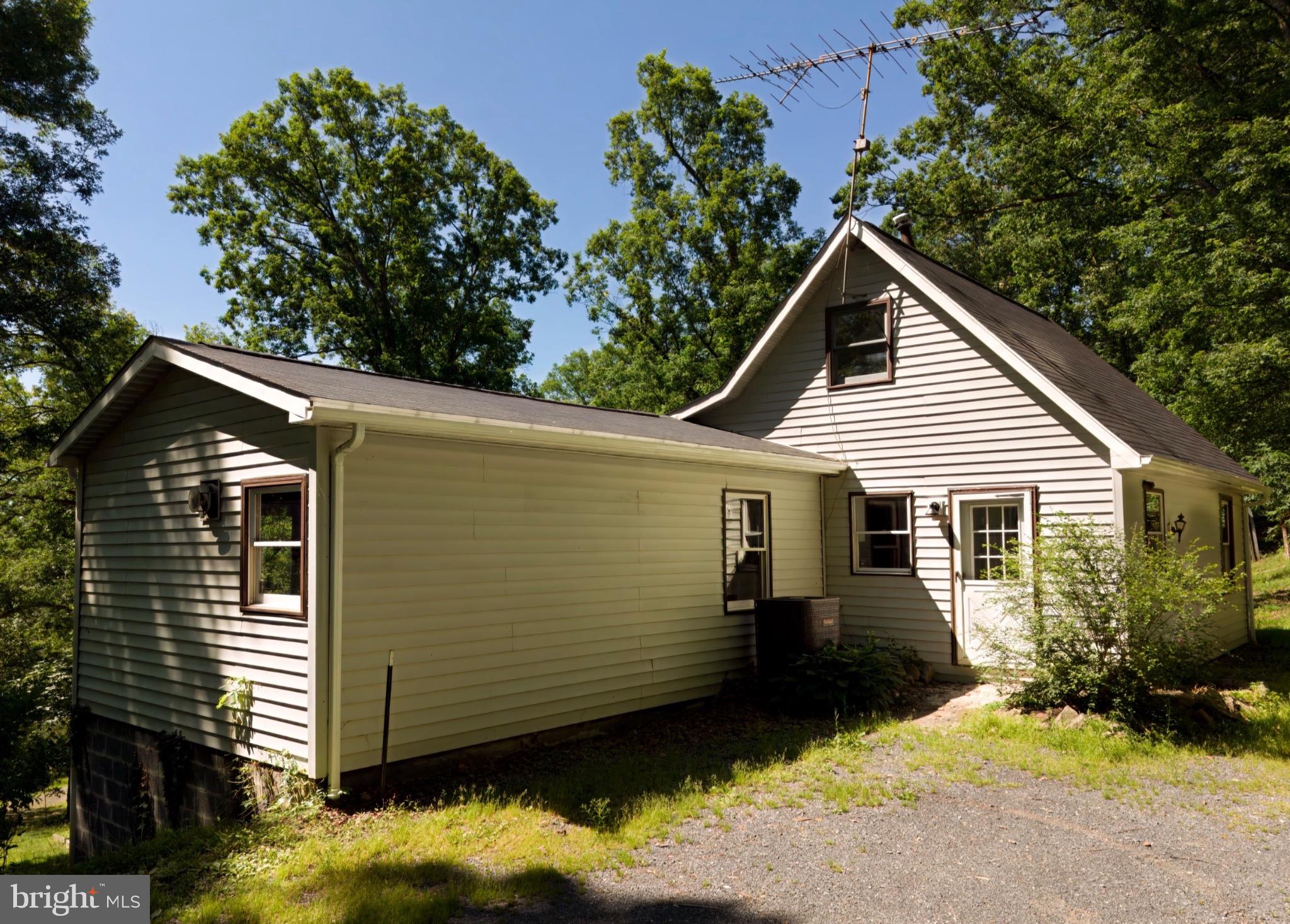 SOUTH POTOMAC FOREST - Residential