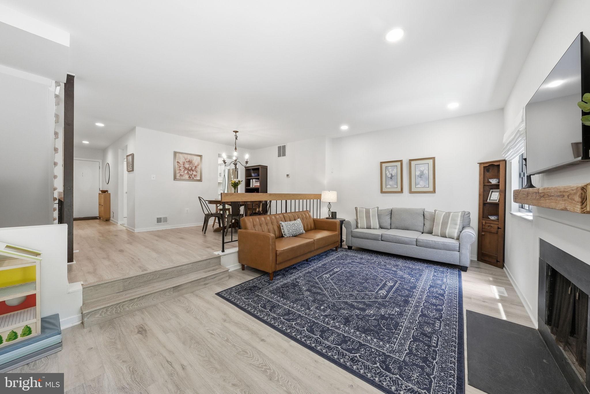BURKE CENTRE - Residential