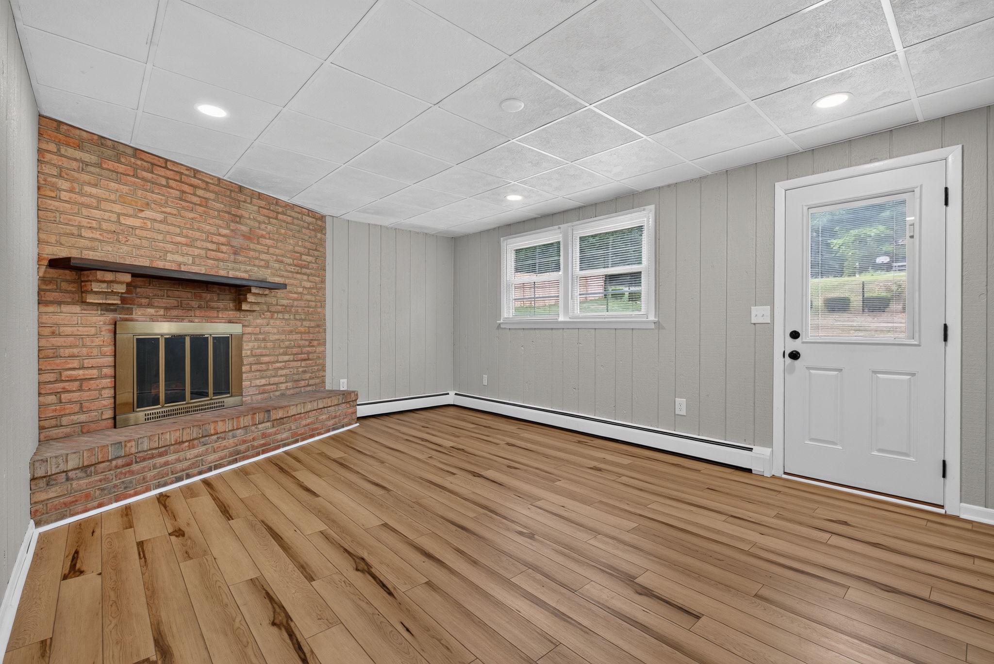 COLLEGE VIEW HEIGHTS - Residential