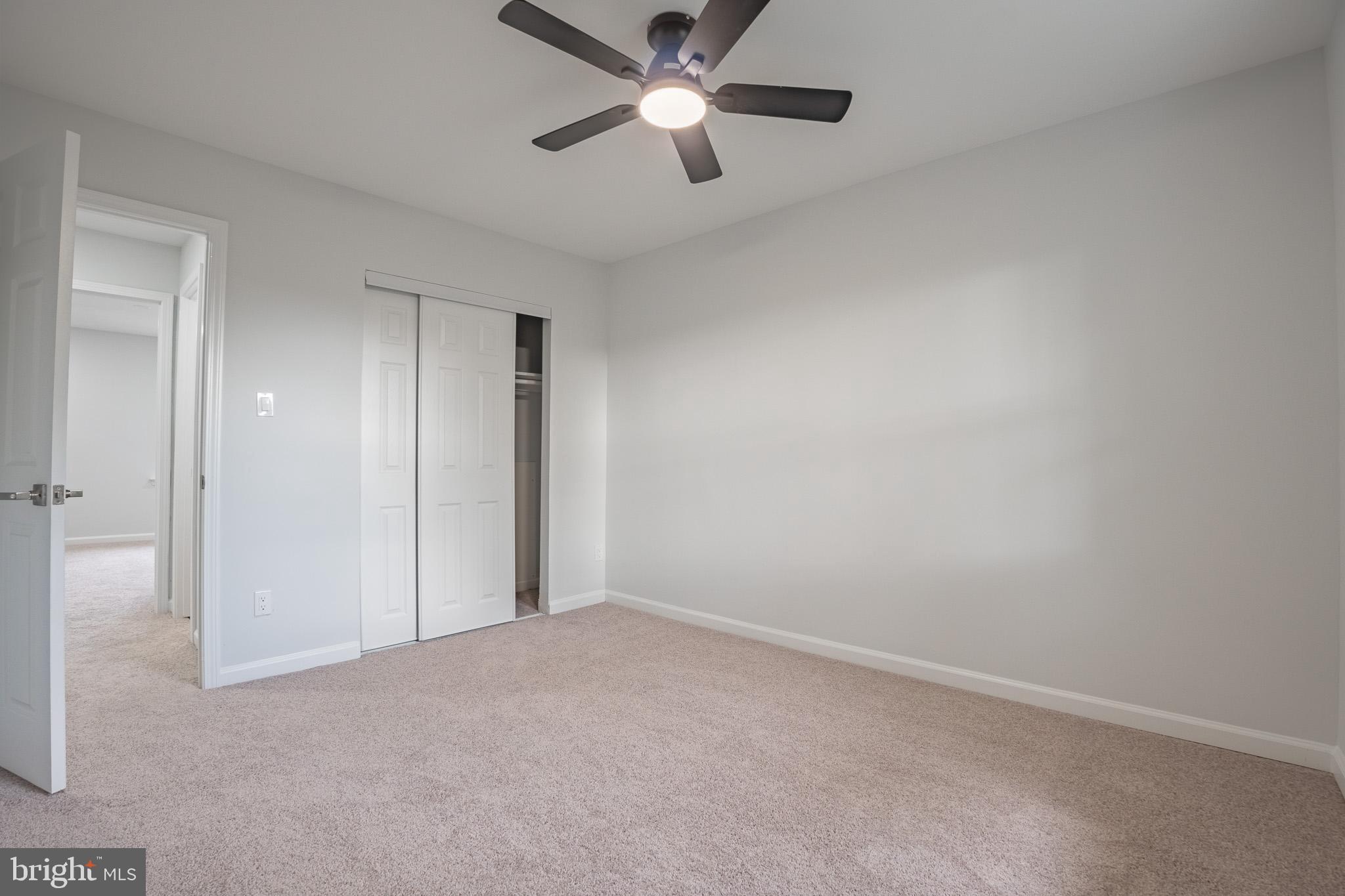 STAFFORD OAKS - Residential