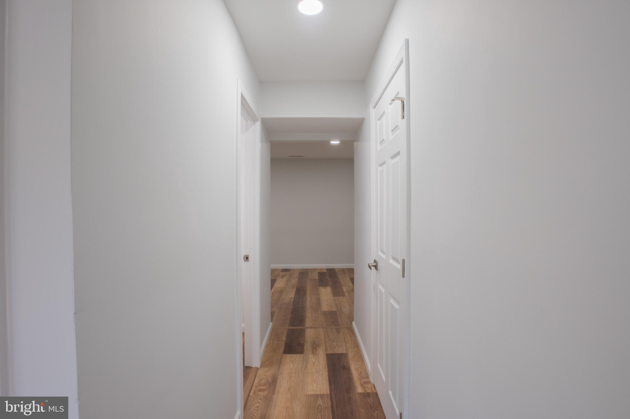 STAFFORD OAKS - Residential
