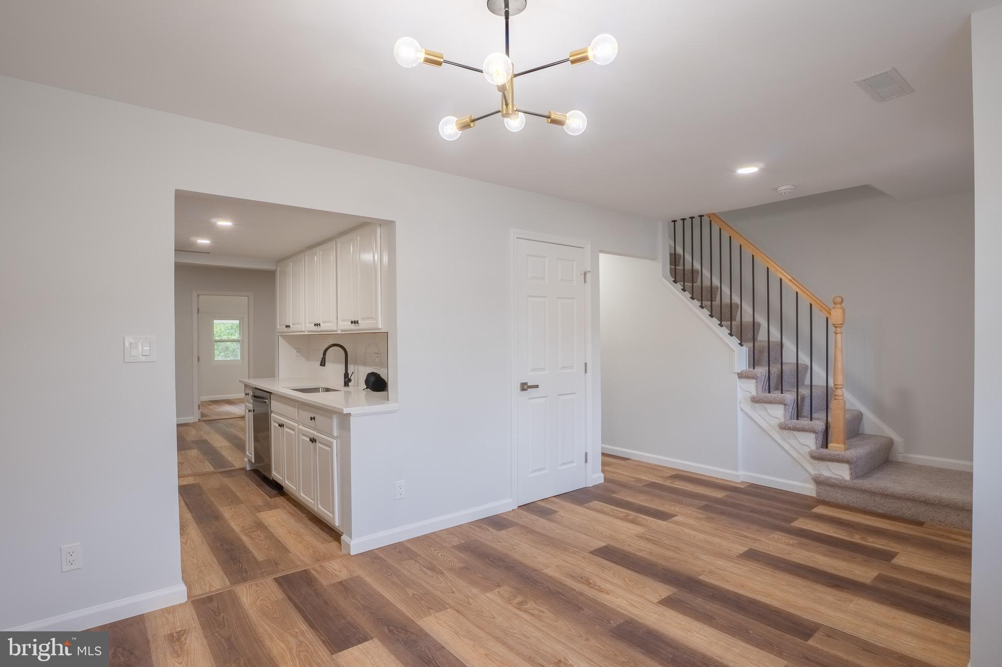 Welcome to this beautifully remodeled townhouse offering approximately 1,595 sq. ft. of living space across three levels.
This spacious home features 4 bedrooms and 3.5 bathrooms, including a fully finished walk-out basement with a private bedroom and full bathroom—perfect for guests, extended family, or a private home office.
The main level offers a functional and inviting layout with separate living and dining rooms, a well-appointed kitchen, and a family room. The home features a stylish combination of waterproof flooring and carpet, along with new appliances throughout.
Step outside to enjoy a private patio/backyard, ideal for relaxing, entertaining, or gardening. The property also includes two reserved parking spaces directly in front of the home for added convenience.
Conveniently located just minutes from Stafford County Courthouse and Interstate 95, this home offers easy access to shopping, dining, and major commuter routes. It is also approximately 15 miles from Marine Corps Base Quantico, making it an excellent choice for military personnel and commuters.