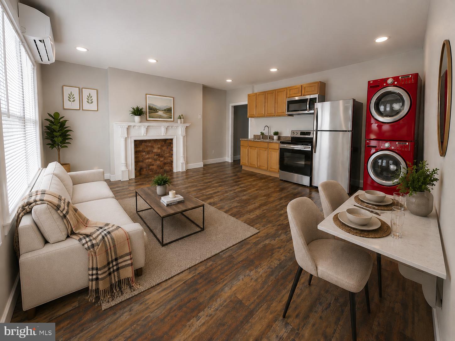 GERMANTOWN - Commercial Sale