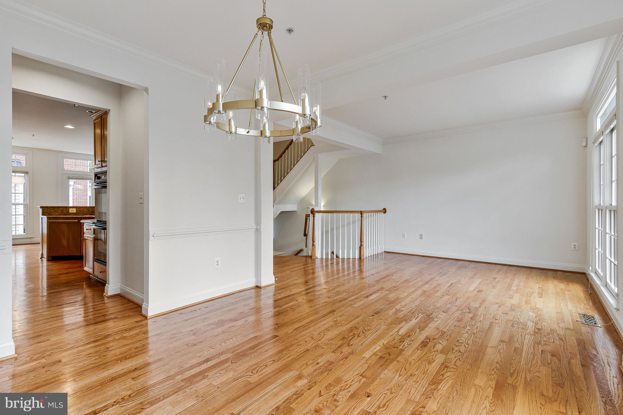 MCLEAN RIDGE - Residential