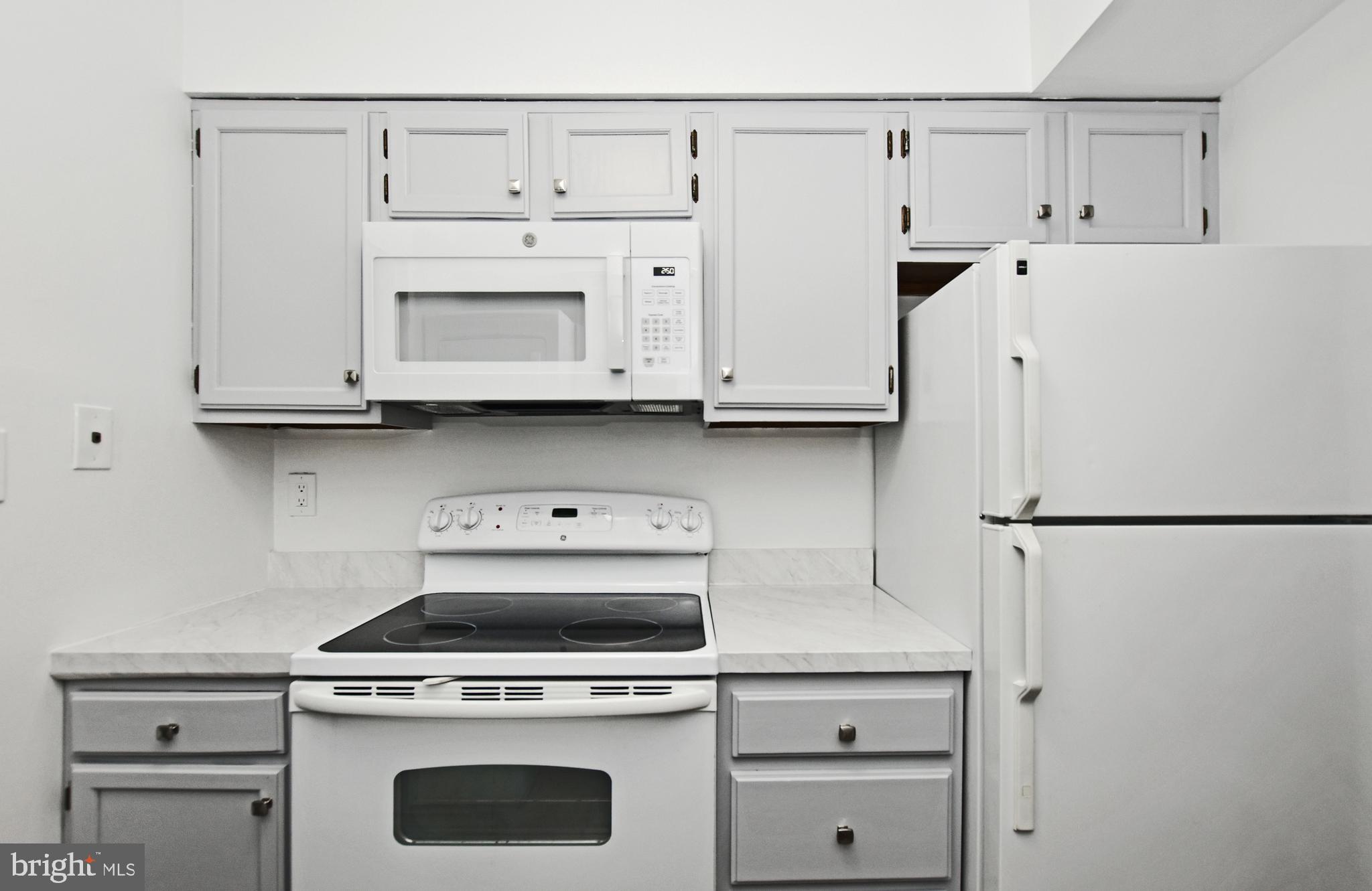 HUNTING RIDGE CONDOMINIUM - Residential