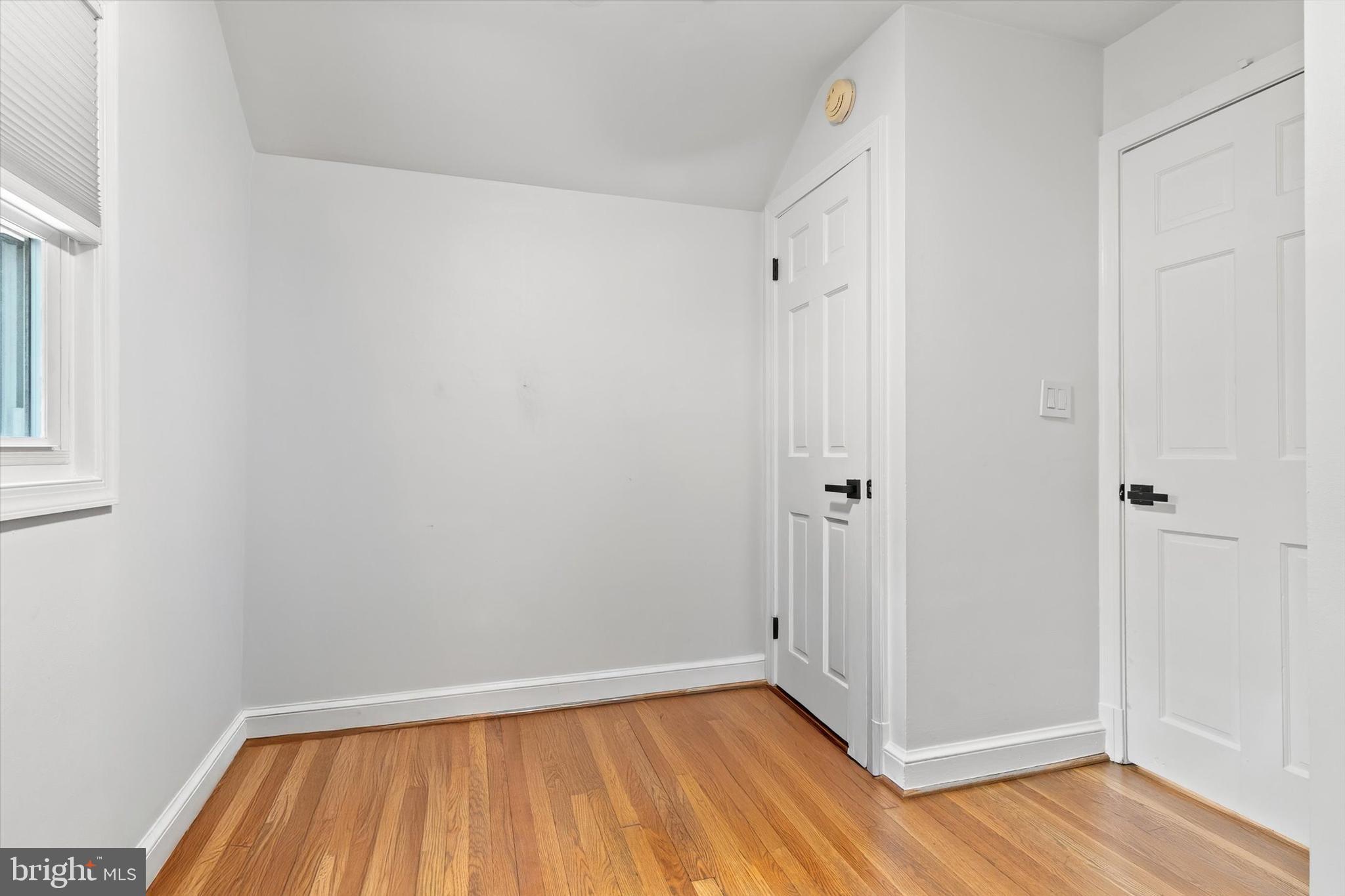 ARLINGTON FOREST - Residential