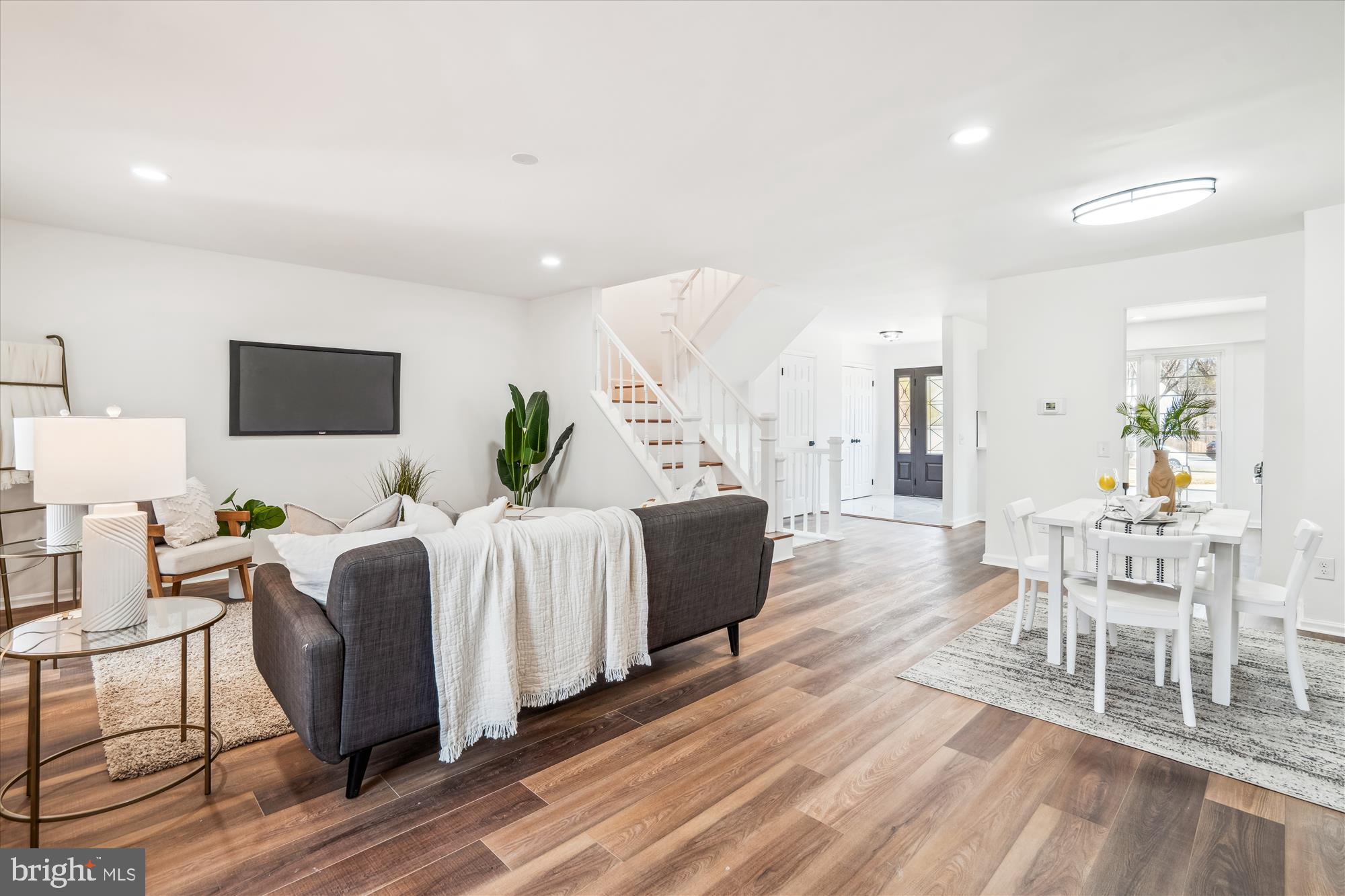 SNOWDENS MILL - Residential