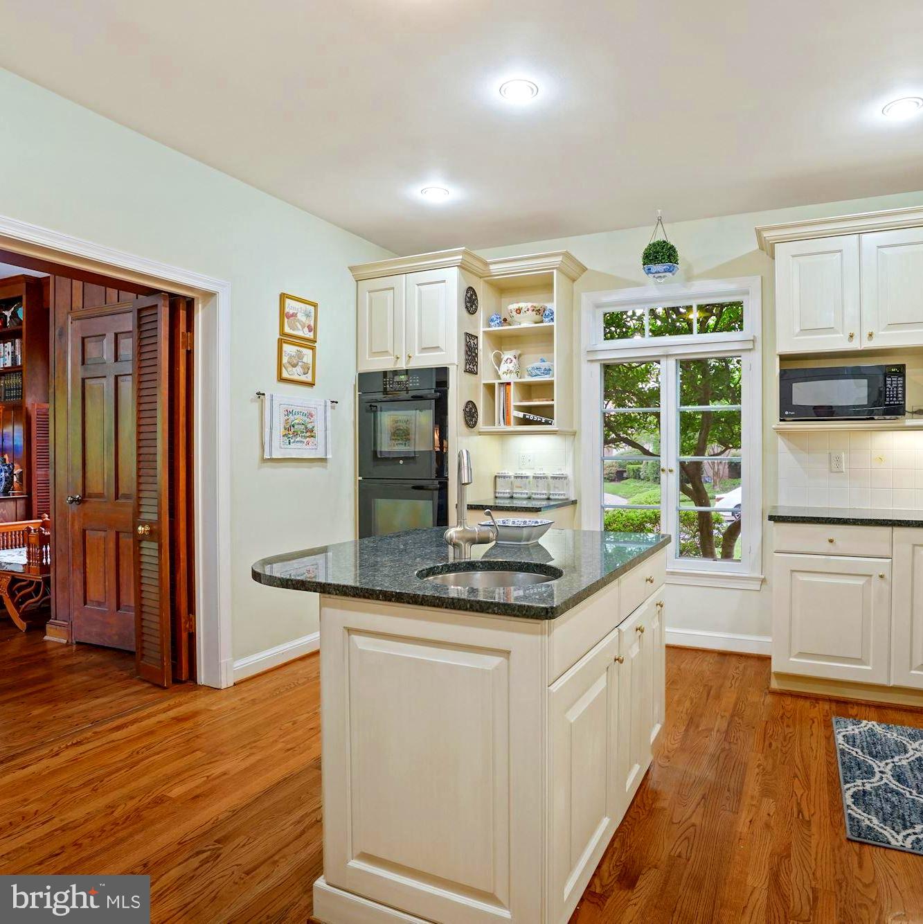 FARMINGTON - Residential