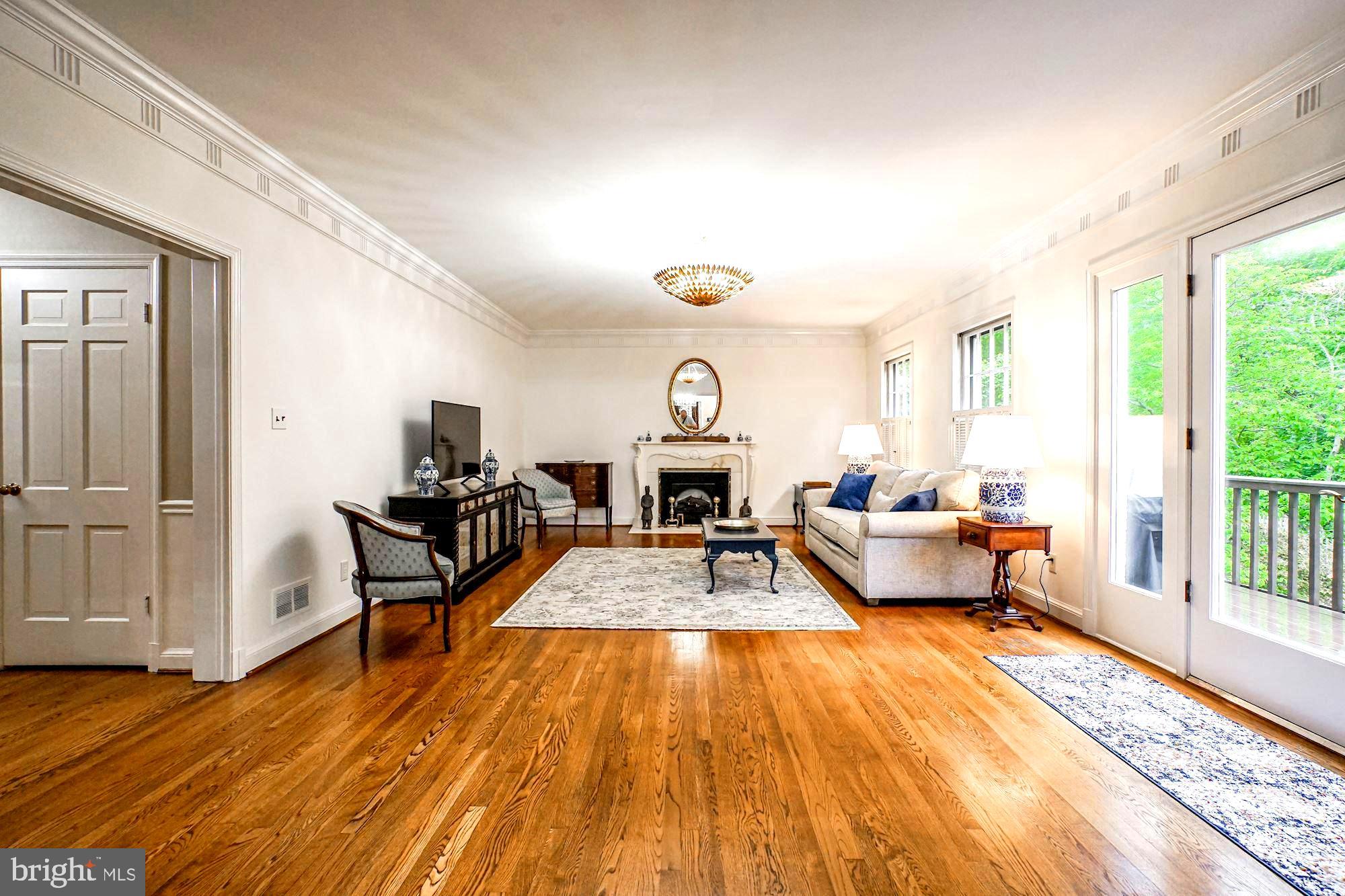 FARMINGTON - Residential