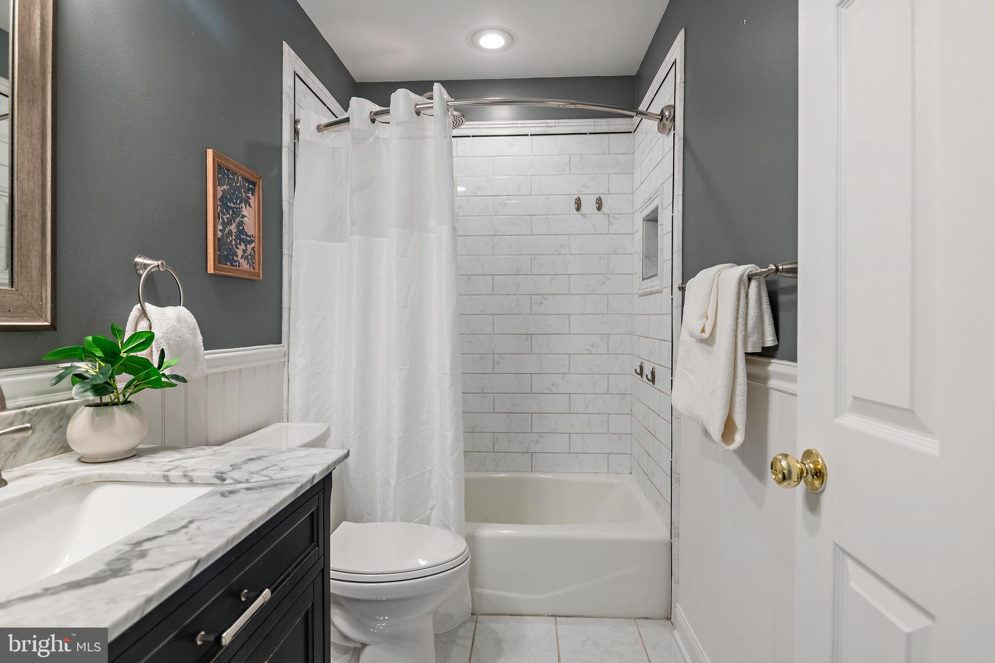 MORGANS PURCHASE - Residential