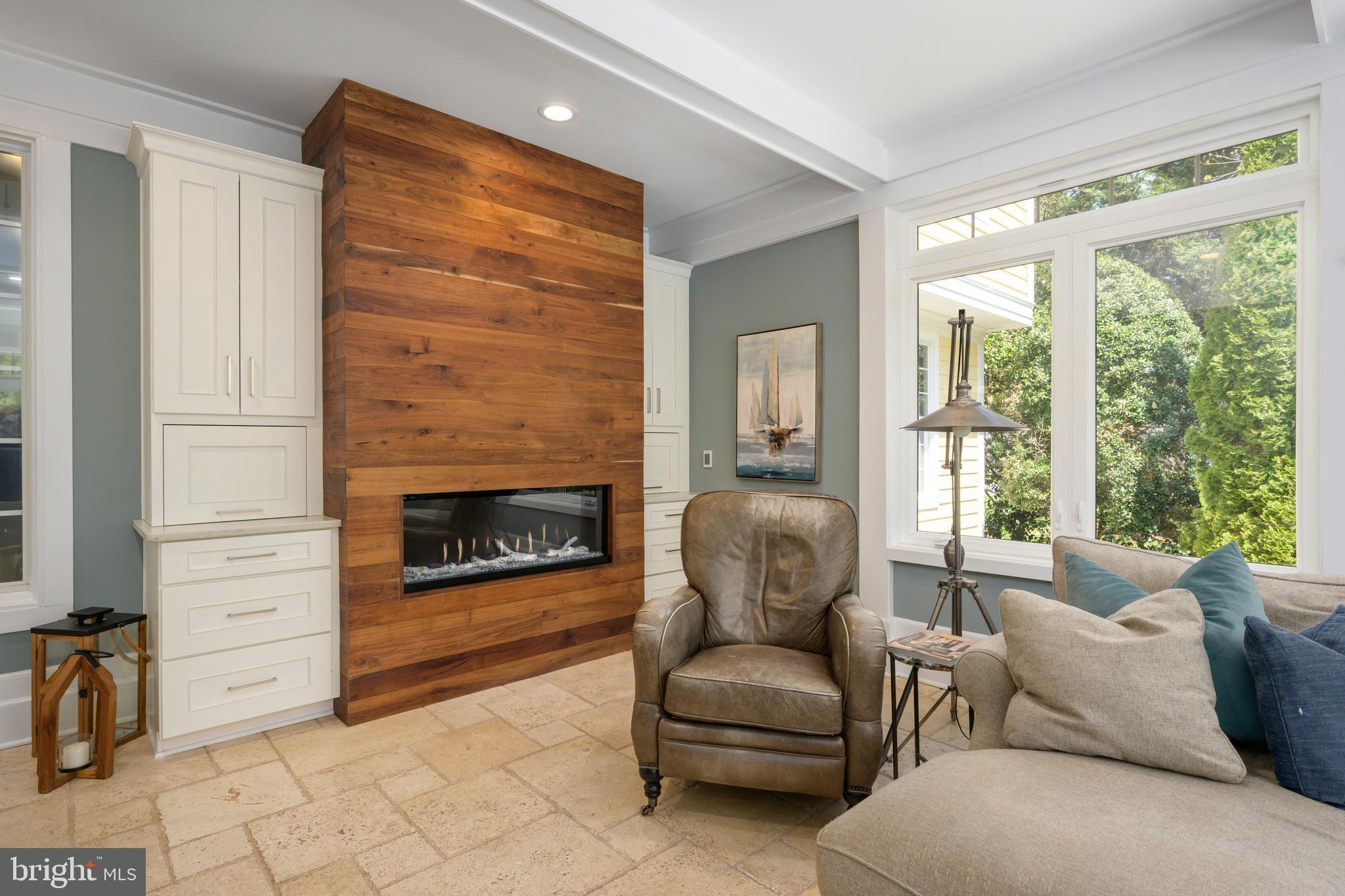 FAWN LAKE - Residential