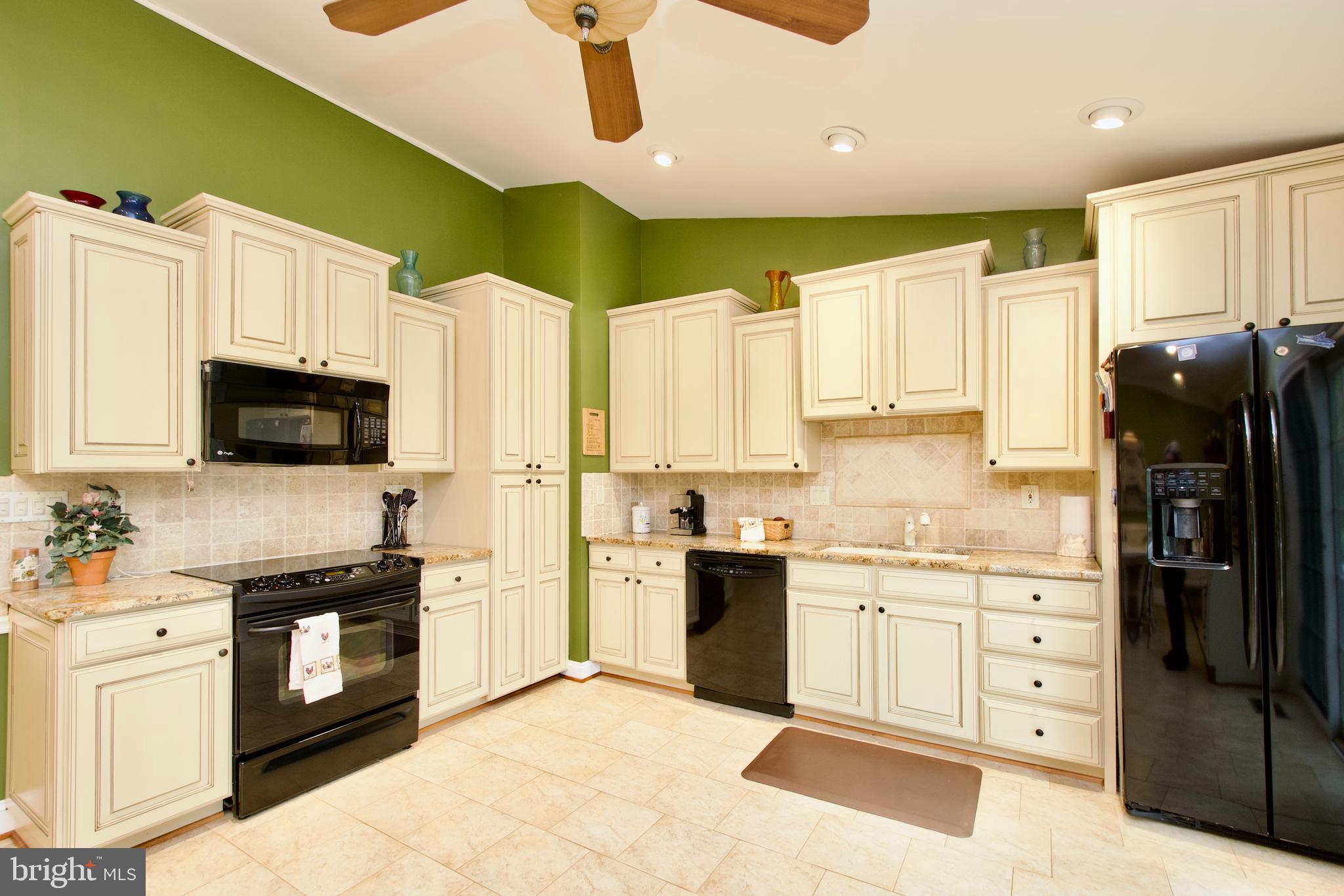 CHERRY RUN - Residential