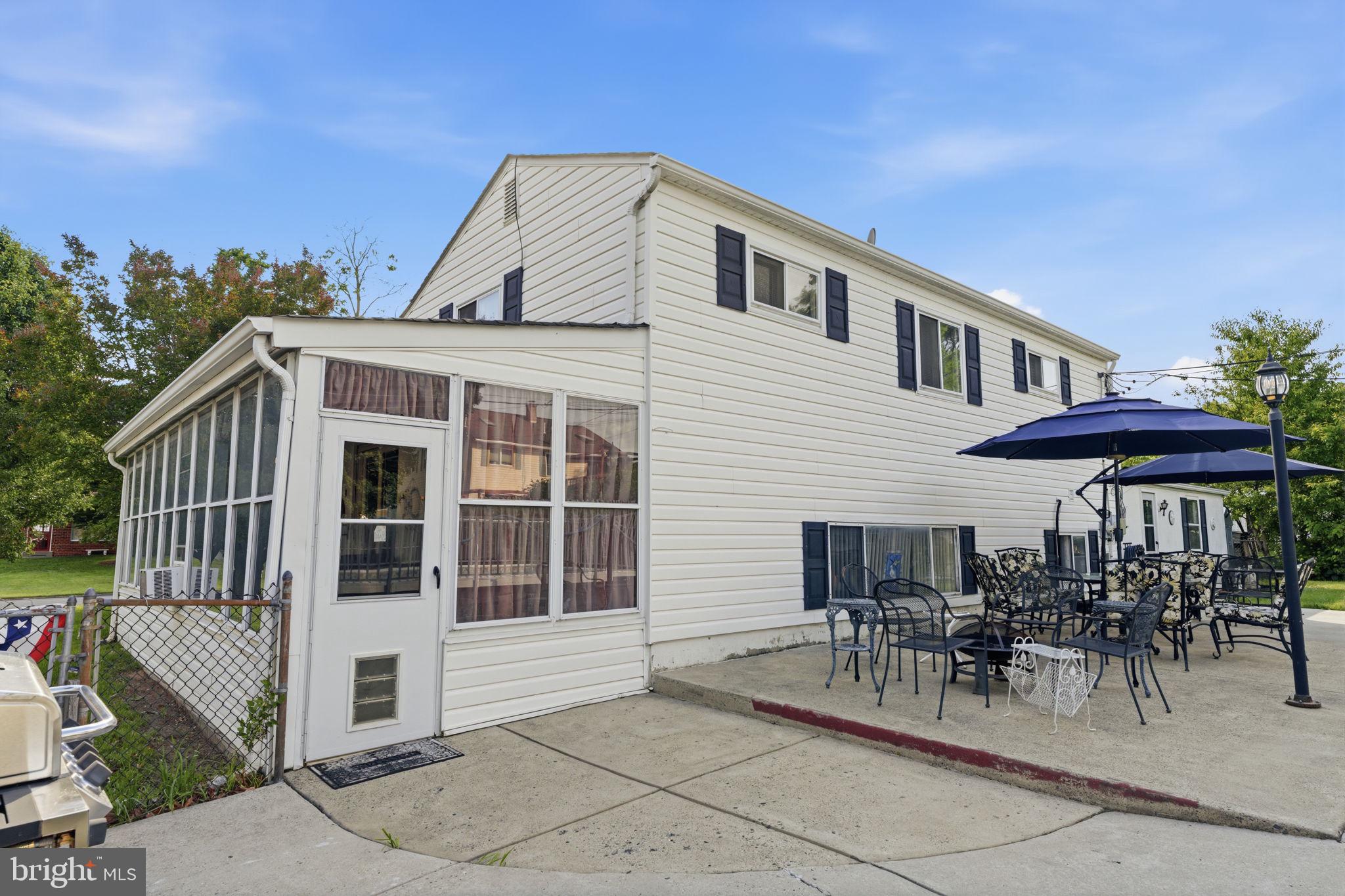 ECHO BEACH - Residential