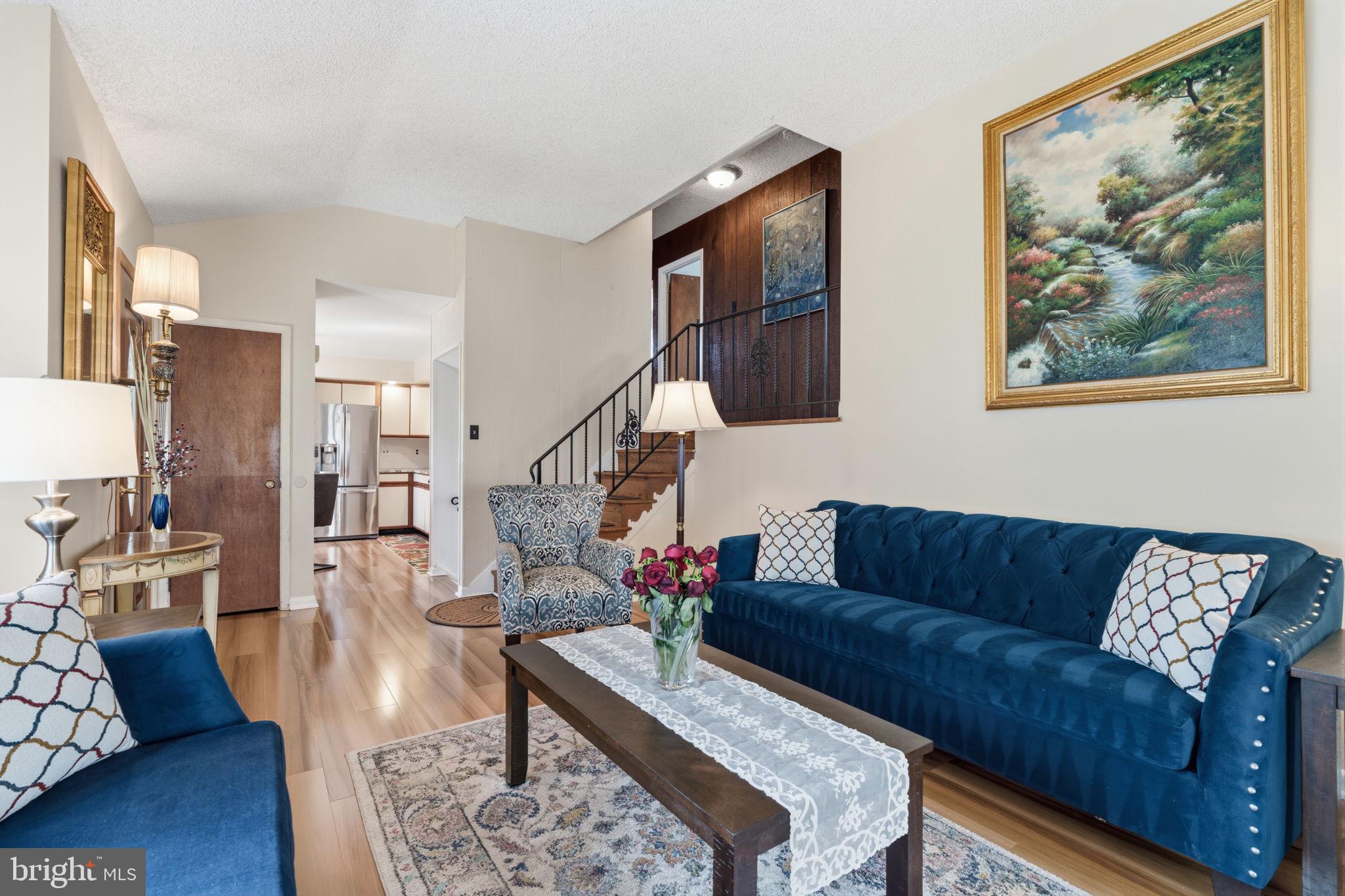 ECHO BEACH - Residential