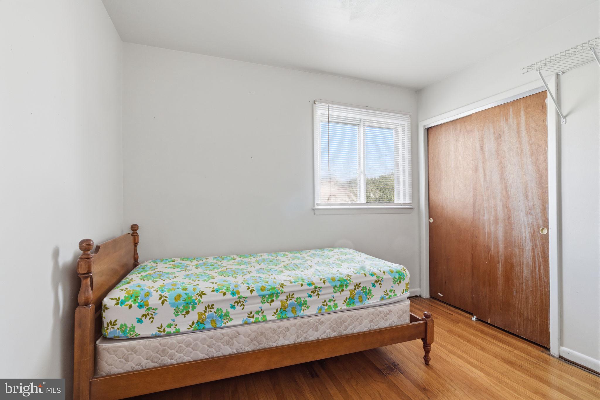 ECHO BEACH - Residential