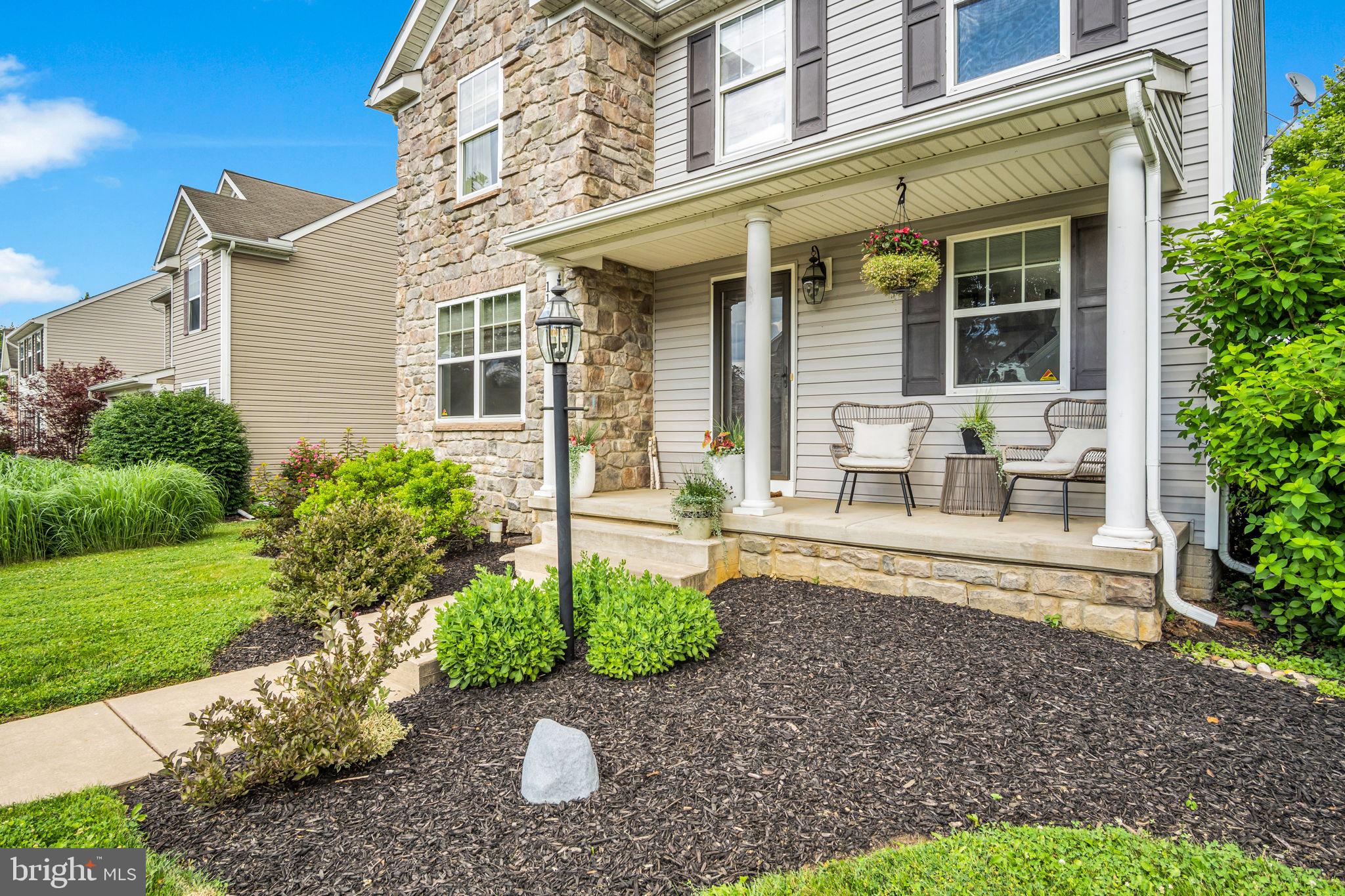 CASTLETON - Residential