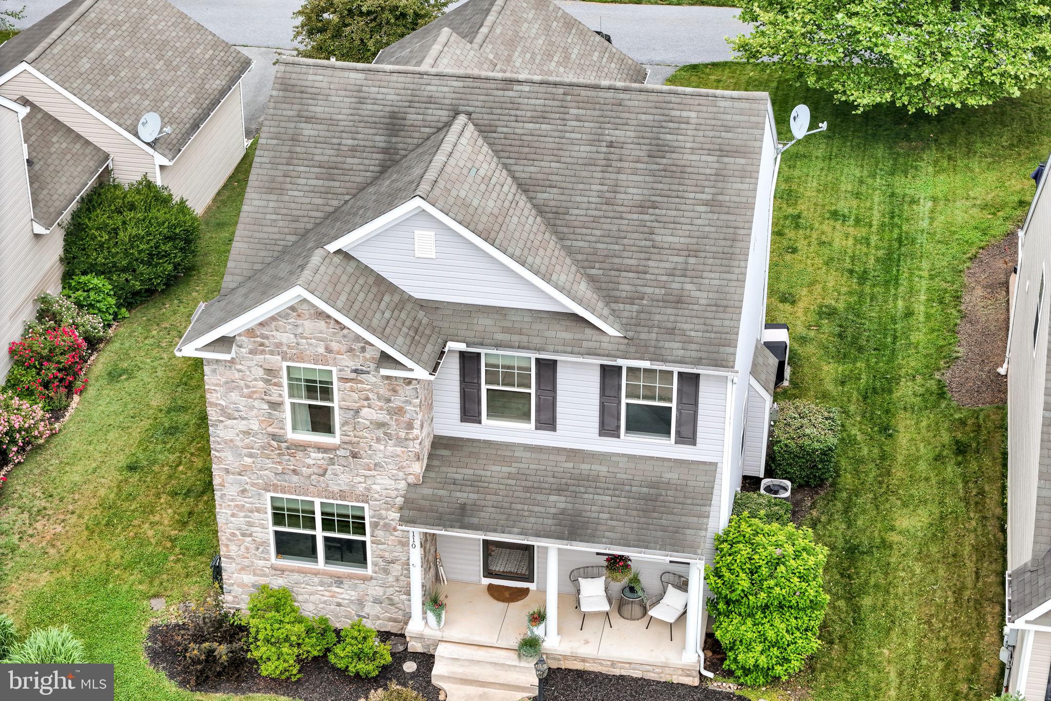 CASTLETON - Residential