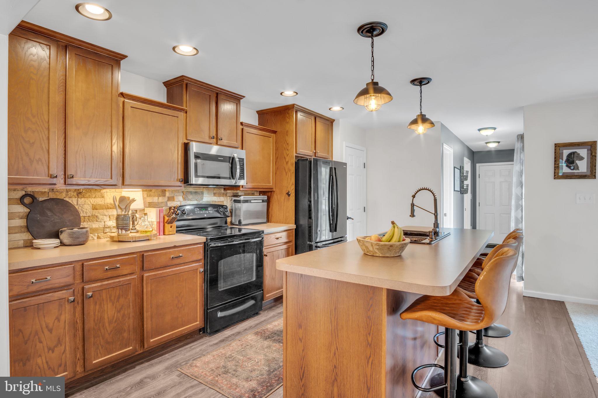 CASTLETON - Residential