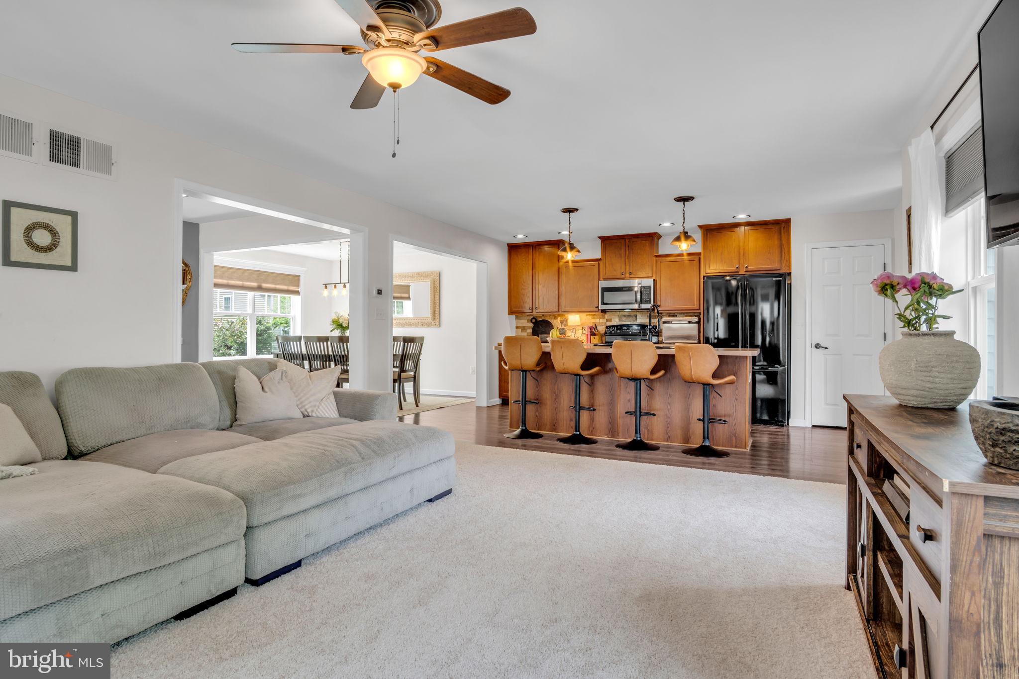 CASTLETON - Residential