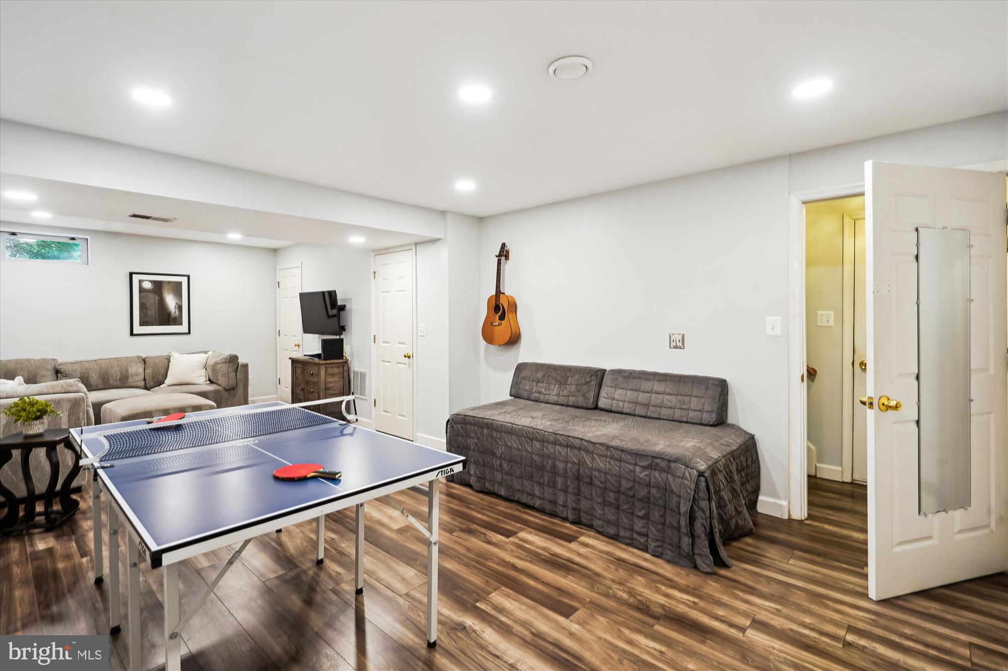 RACEWAY FARMS - Residential