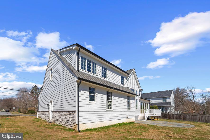 NORTH WAYNE - Residential