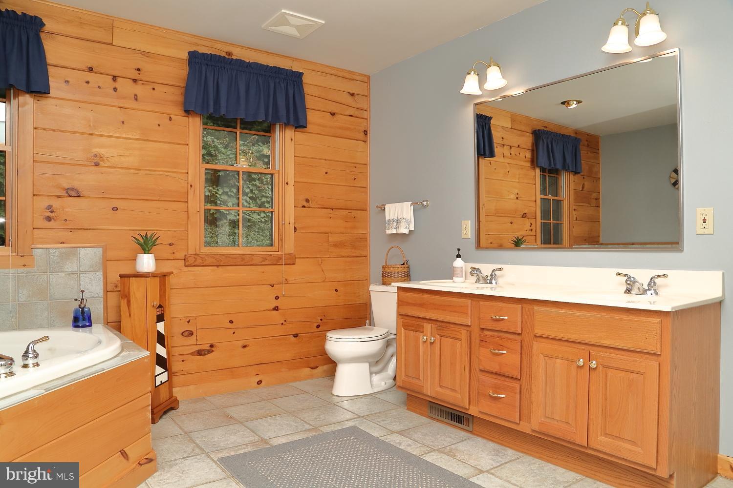 EPHRATA - Residential