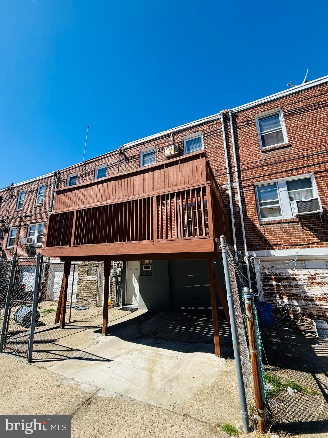 CASTOR GARDENS - Residential