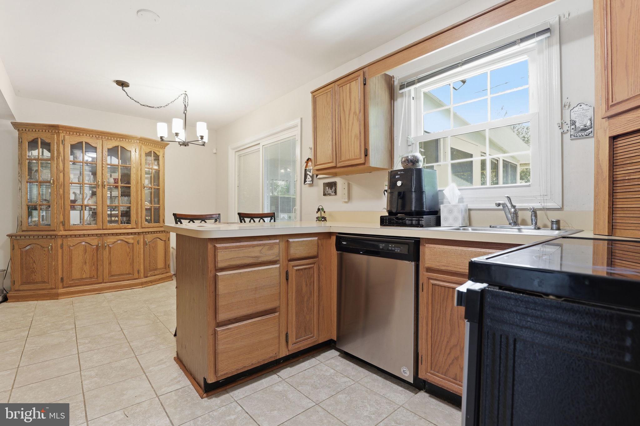 WHITEHALL AT BELAIR - Residential