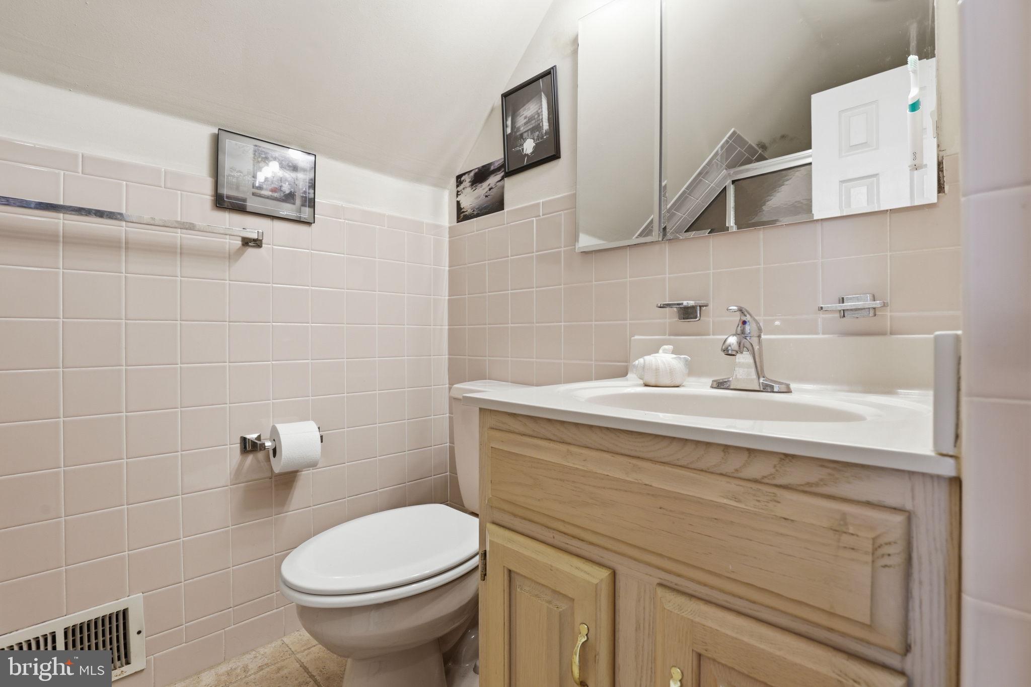 WHITEHALL AT BELAIR - Residential