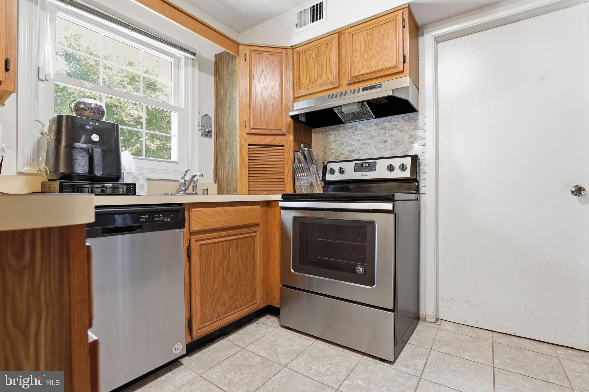 WHITEHALL AT BELAIR - Residential
