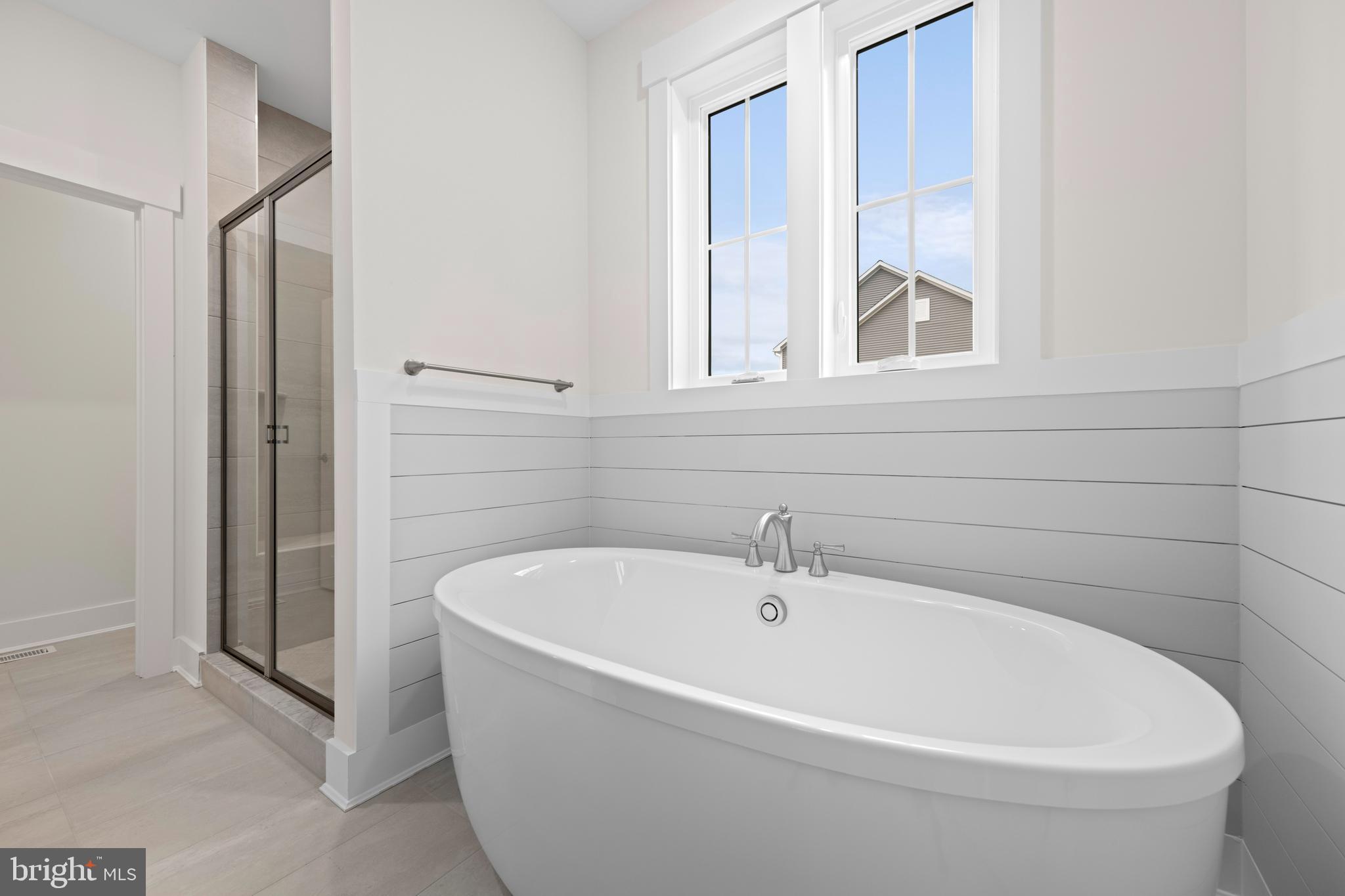 THE KNOLL AT IRONS LANE - Residential
