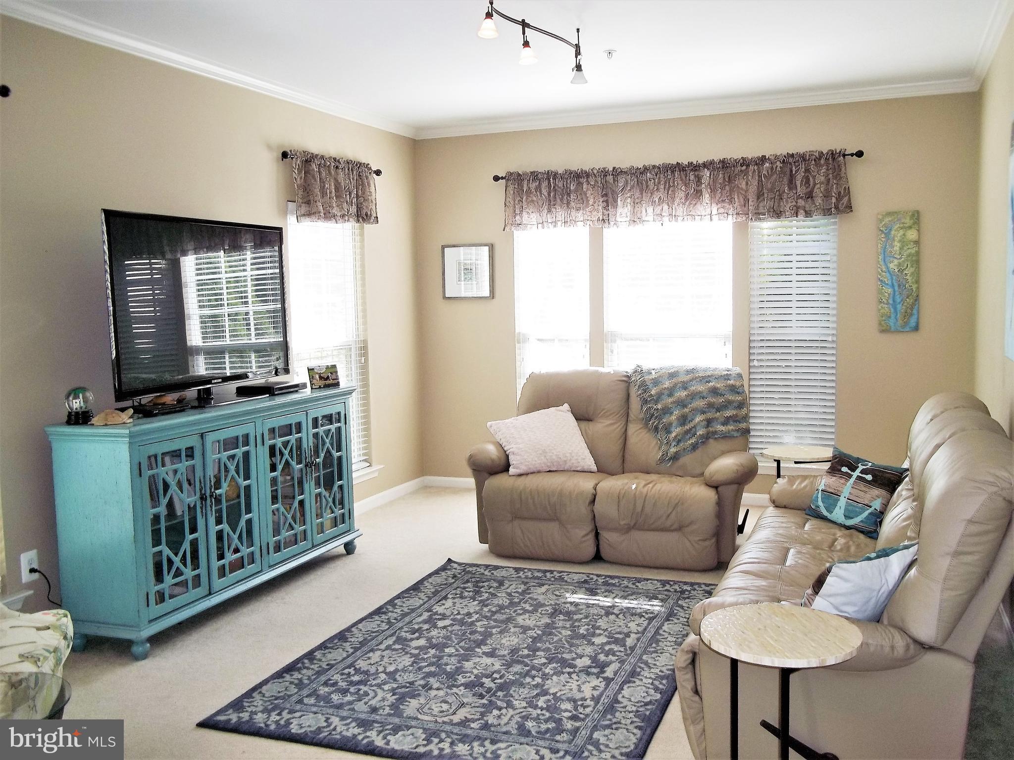 FRENCHTOWN CROSSING - Residential