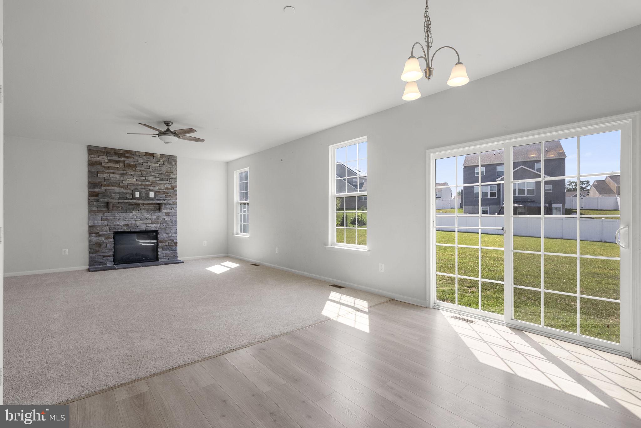 MEADOWBROOK - Residential