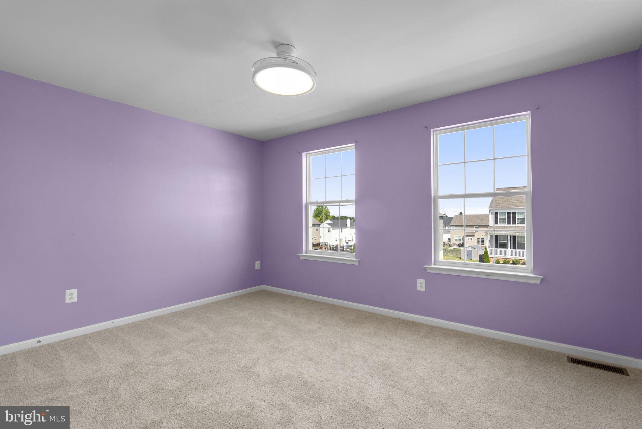 MEADOWBROOK - Residential