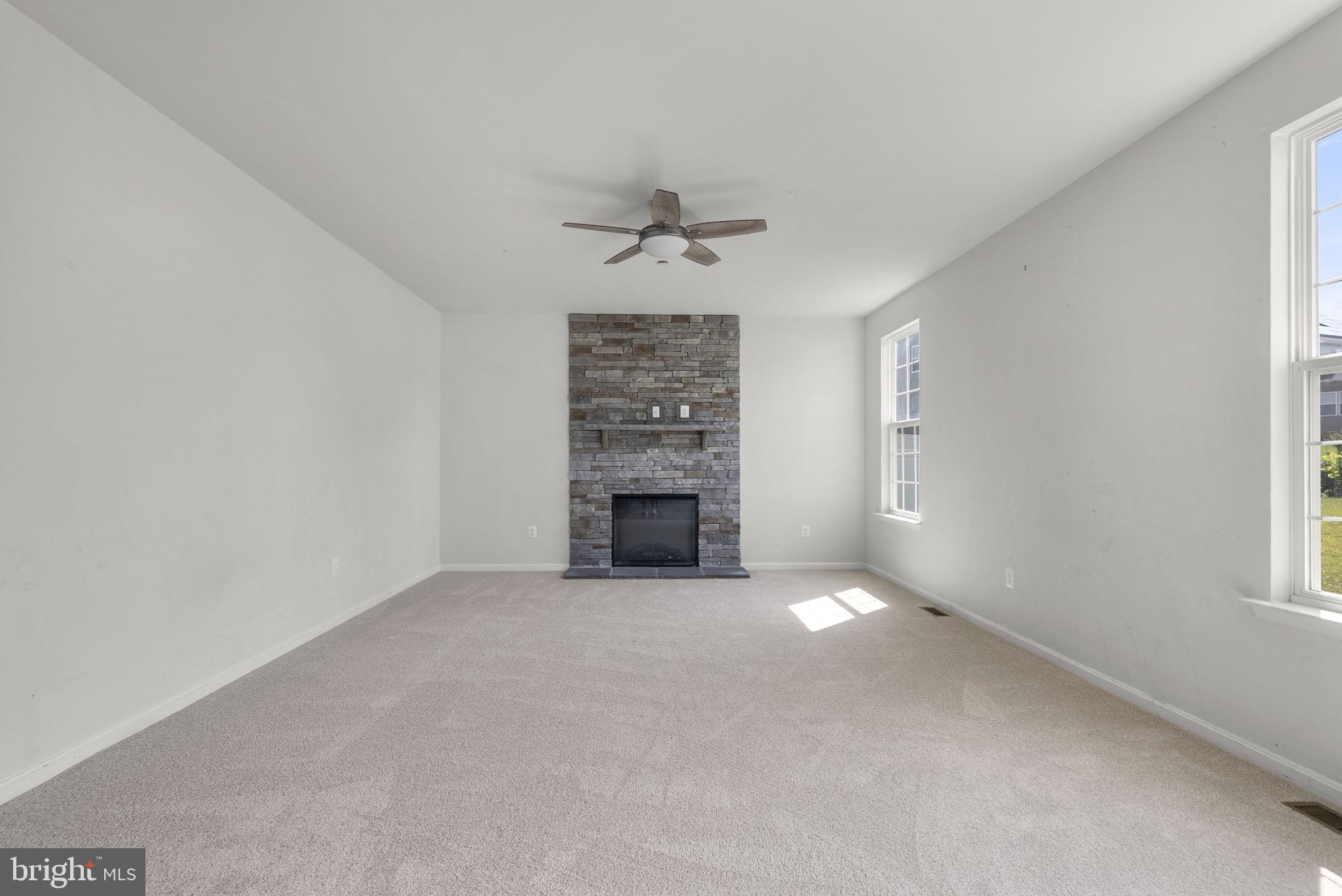 MEADOWBROOK - Residential